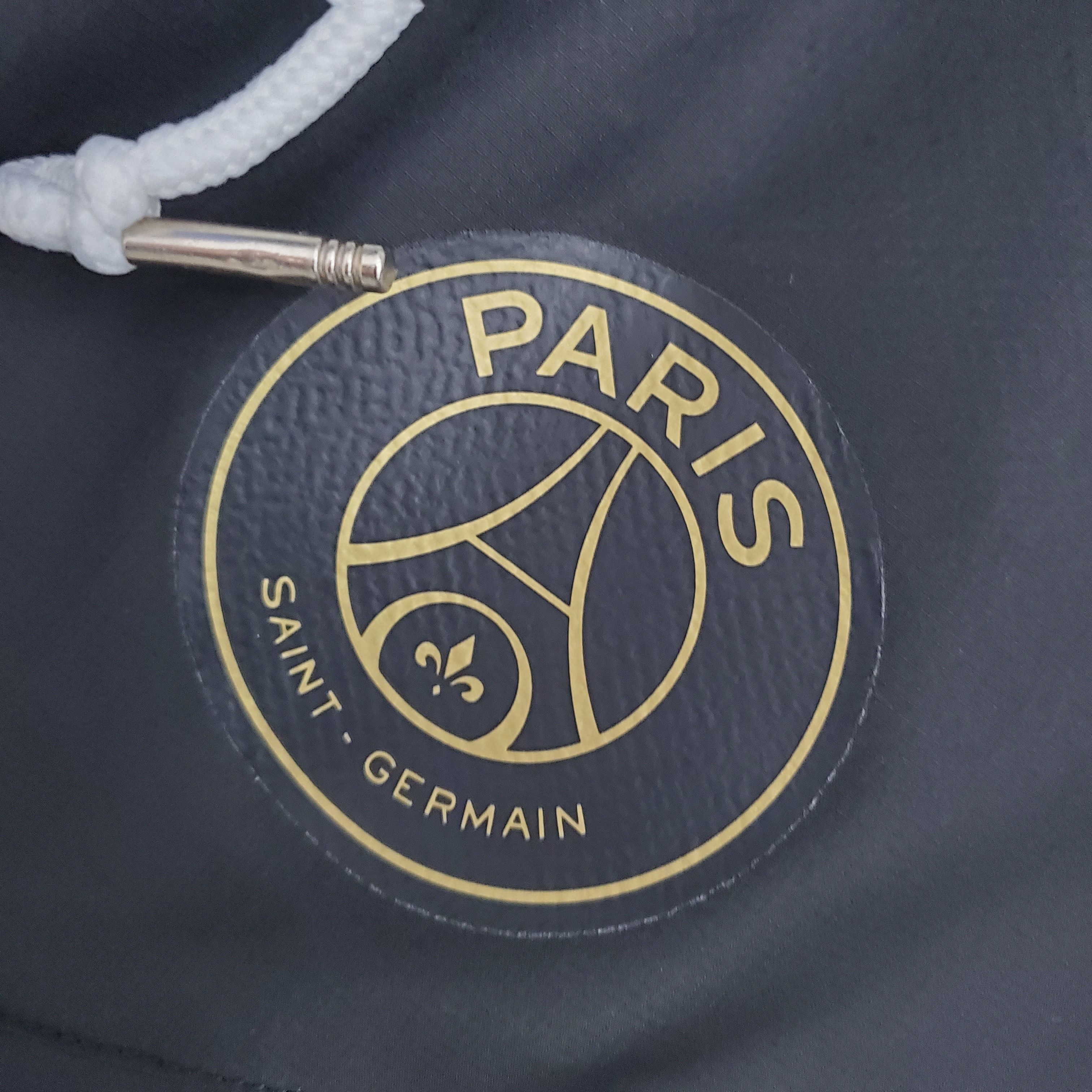 Paris Saint-Germain 2021/22 Mens Black Windbreaker Jacket