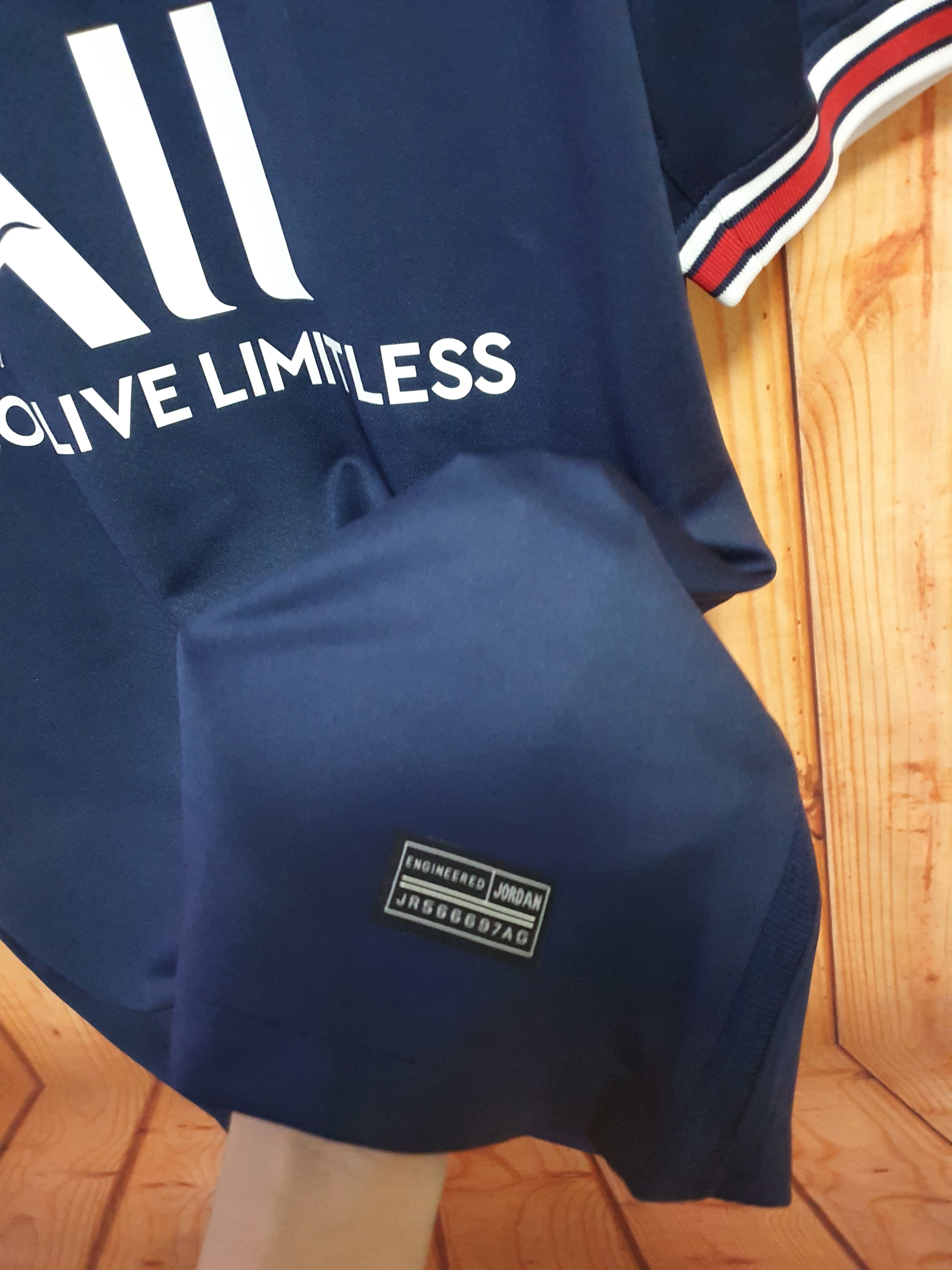 Paris Saint-Germain 2021/22 Mens Home Jersey