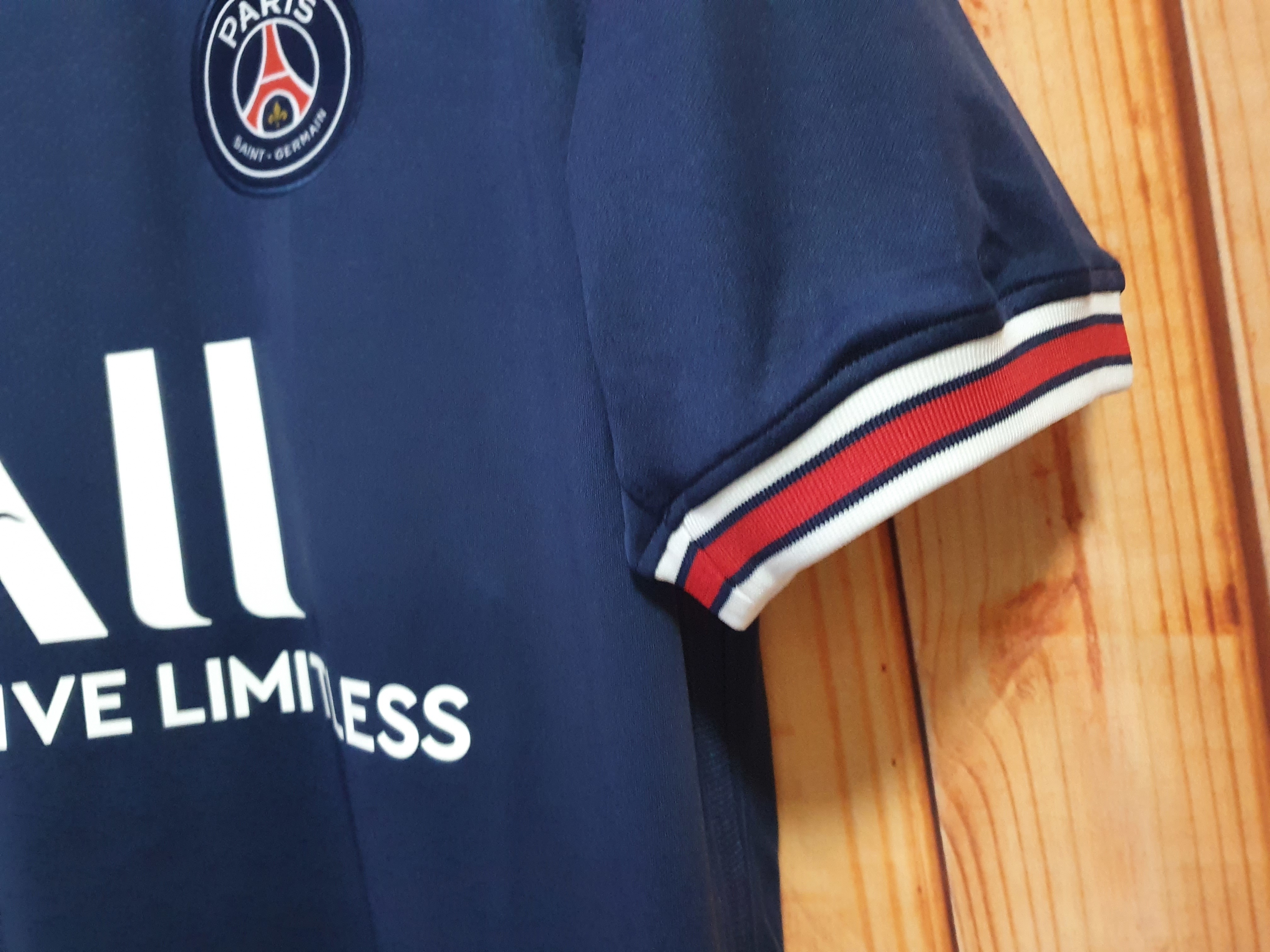 Paris Saint-Germain 2021/22 Mens Home Jersey