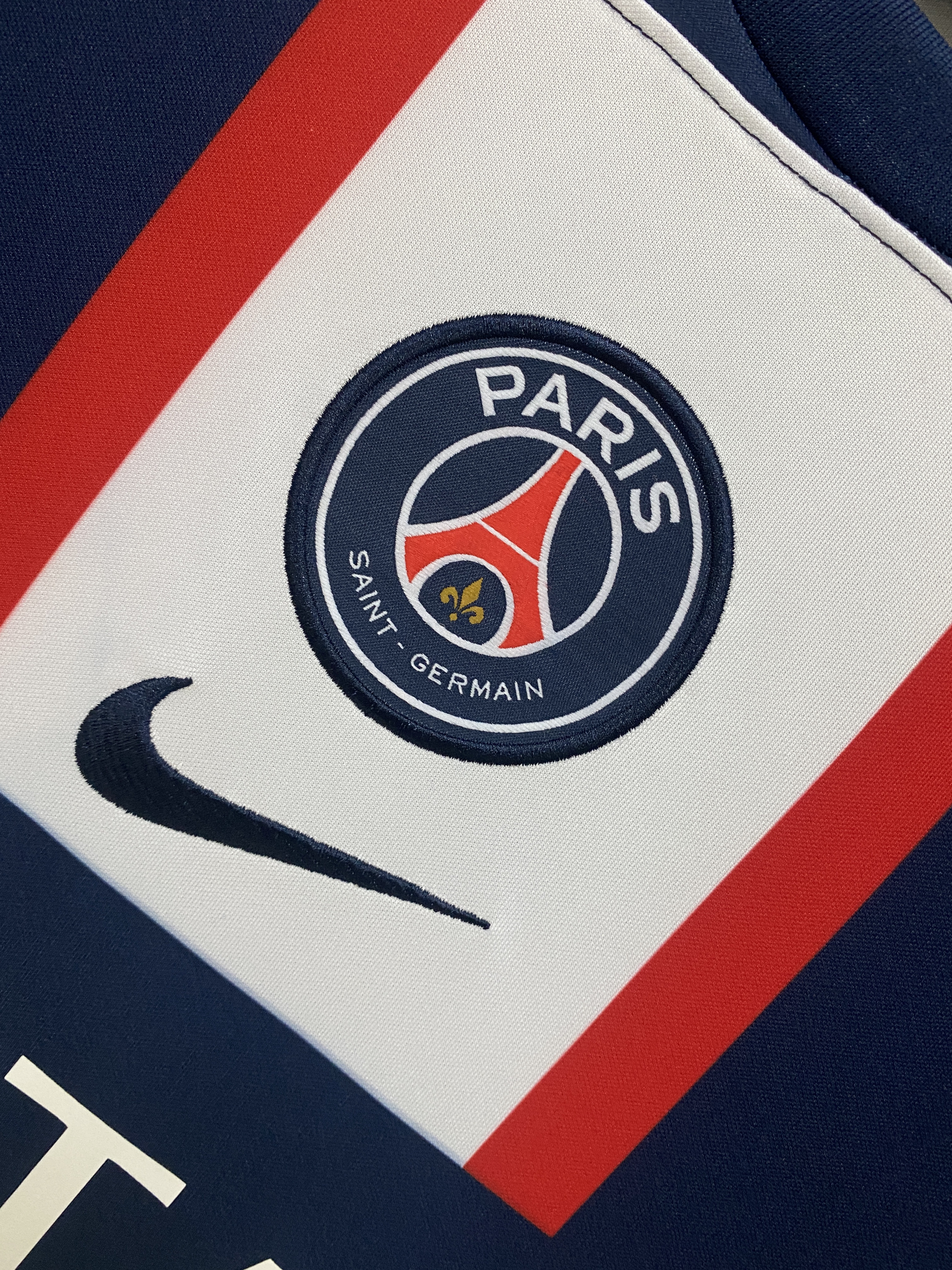 Paris Saint-Germain 2022/23 Mens Home Jersey
