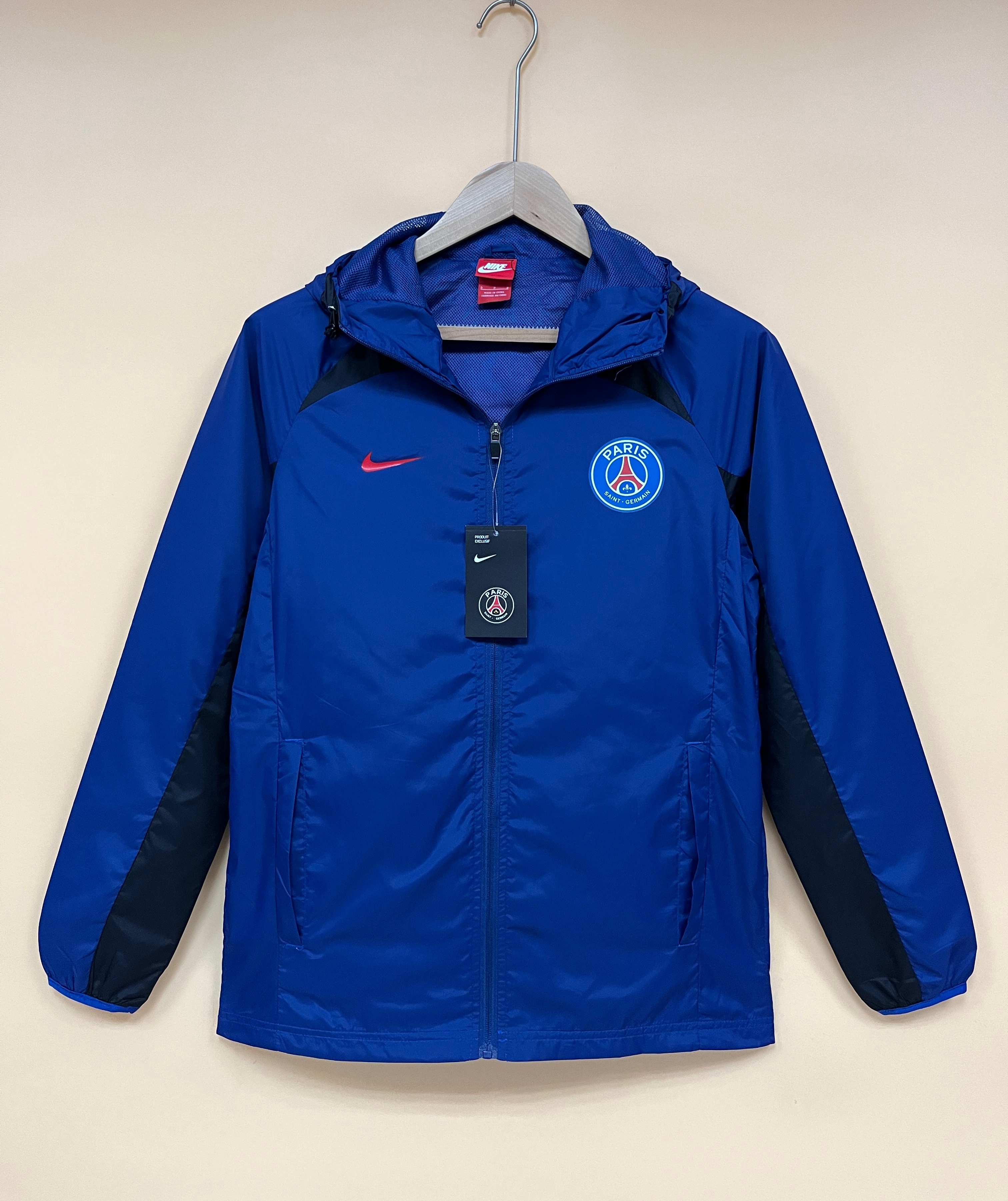 Paris Saint-Germain 2022 Mens Blue/Black Windbreaker Jacket