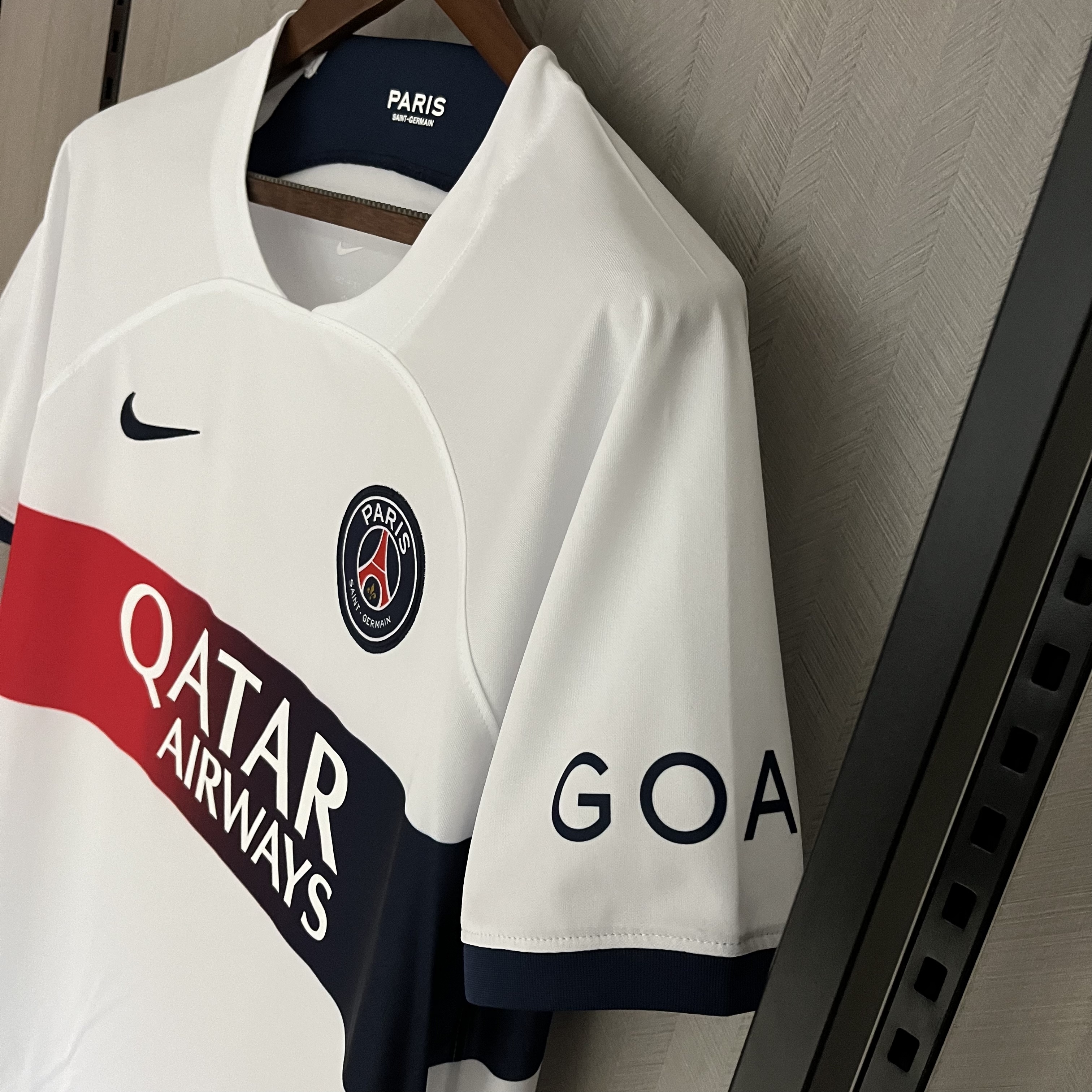 Paris Saint-Germain 2023/24 Mens Away Jersey