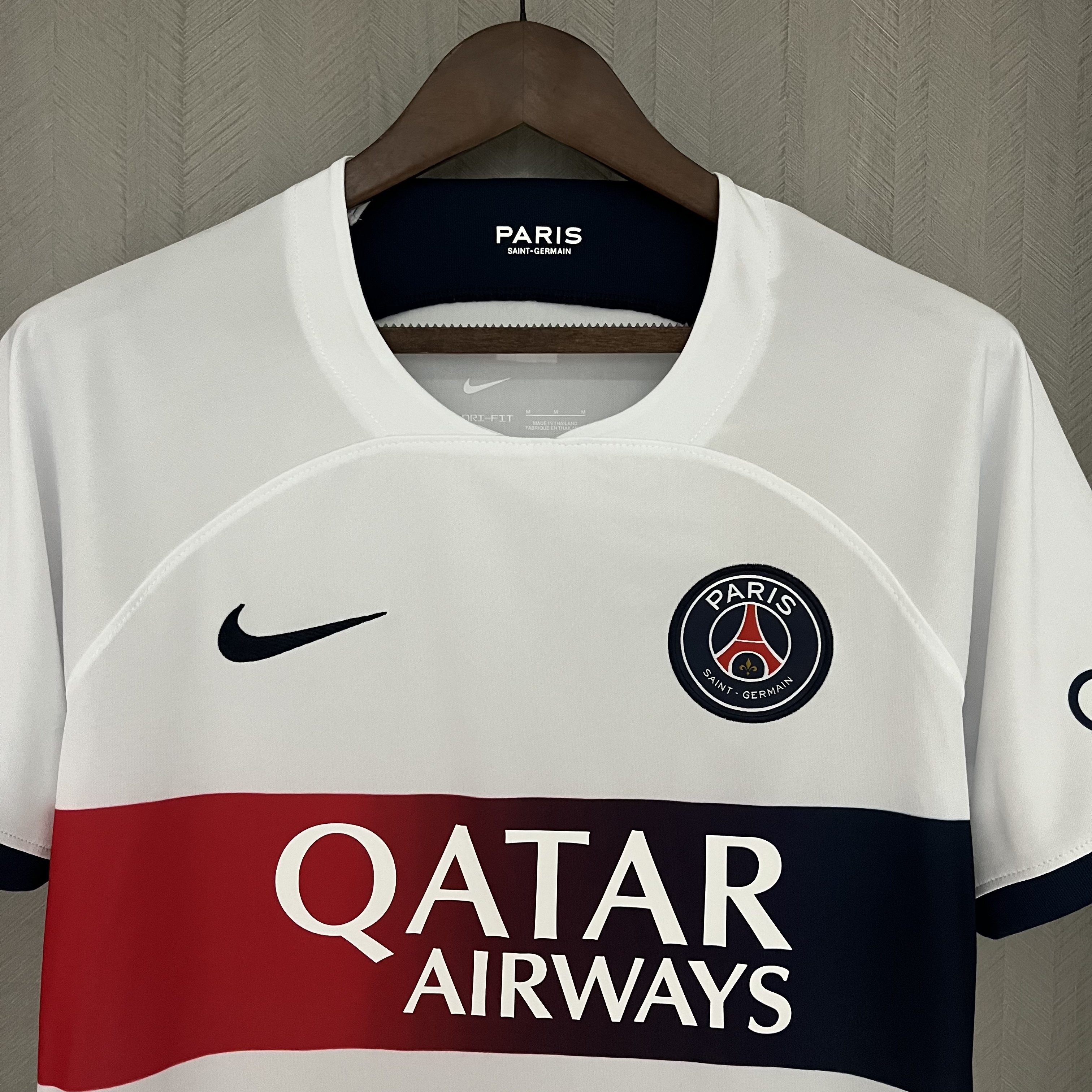 Paris Saint-Germain 2023/24 Mens Away Jersey