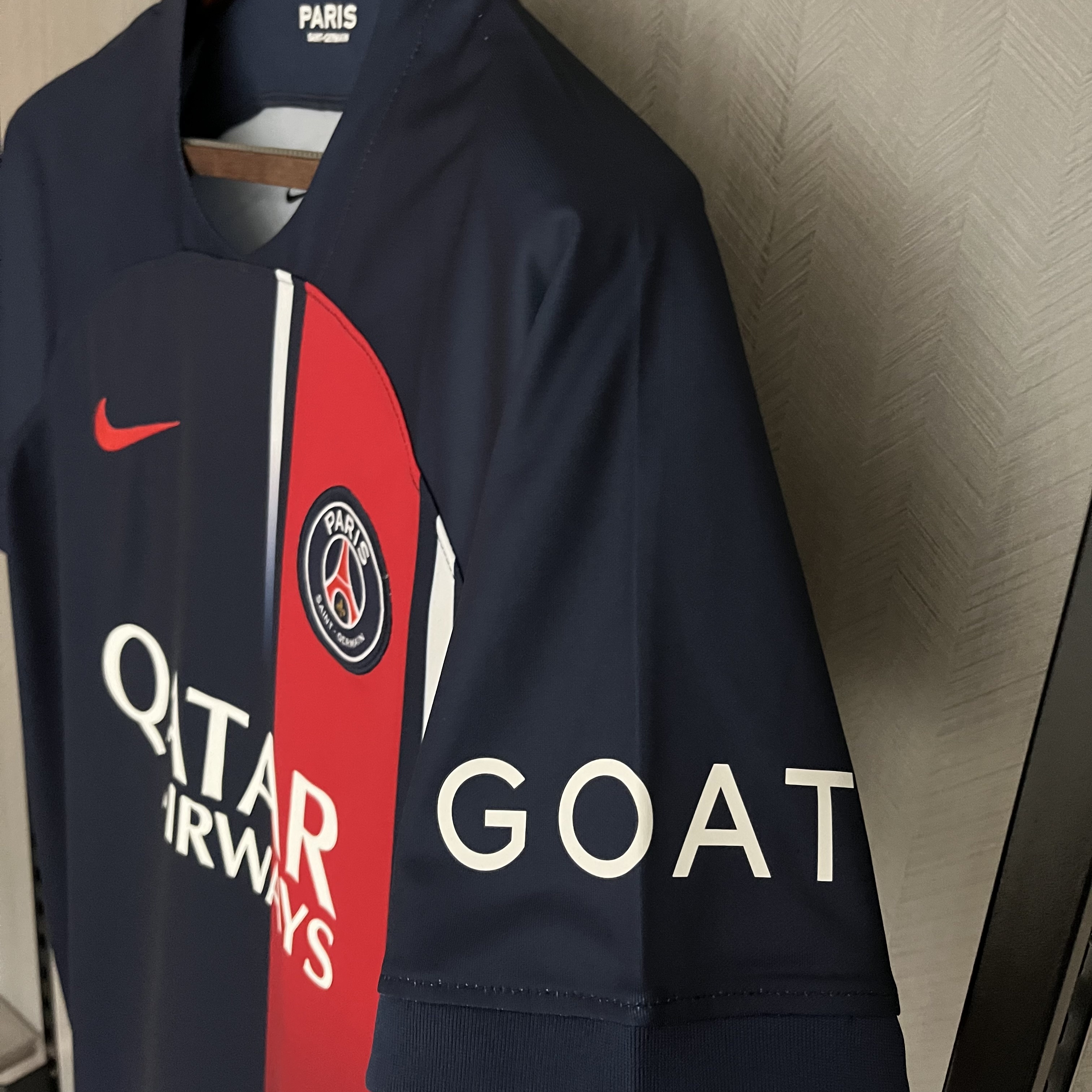 Paris Saint-Germain 2023/24 Mens Home Jersey