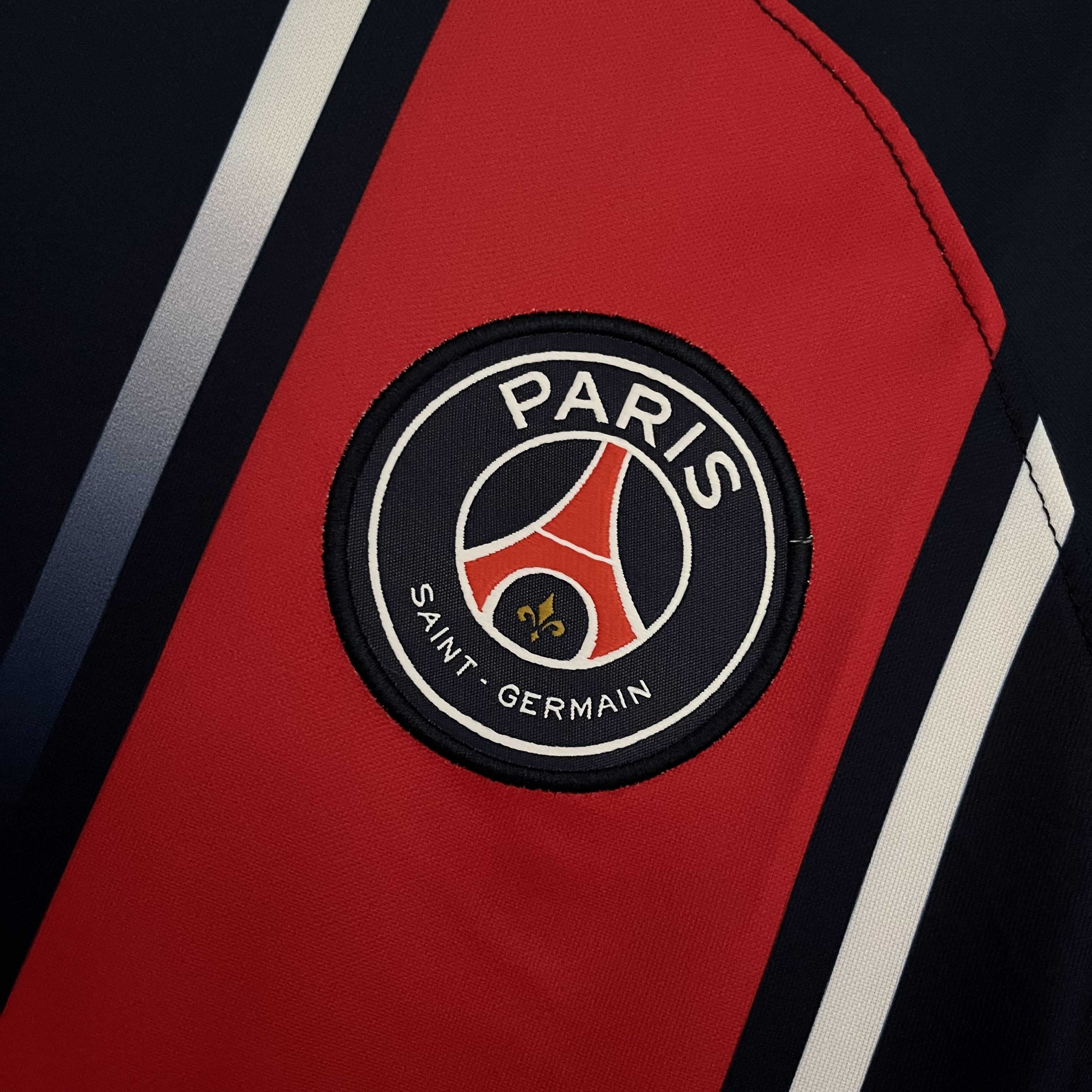 Paris Saint-Germain 2023/24 Mens Home Jersey