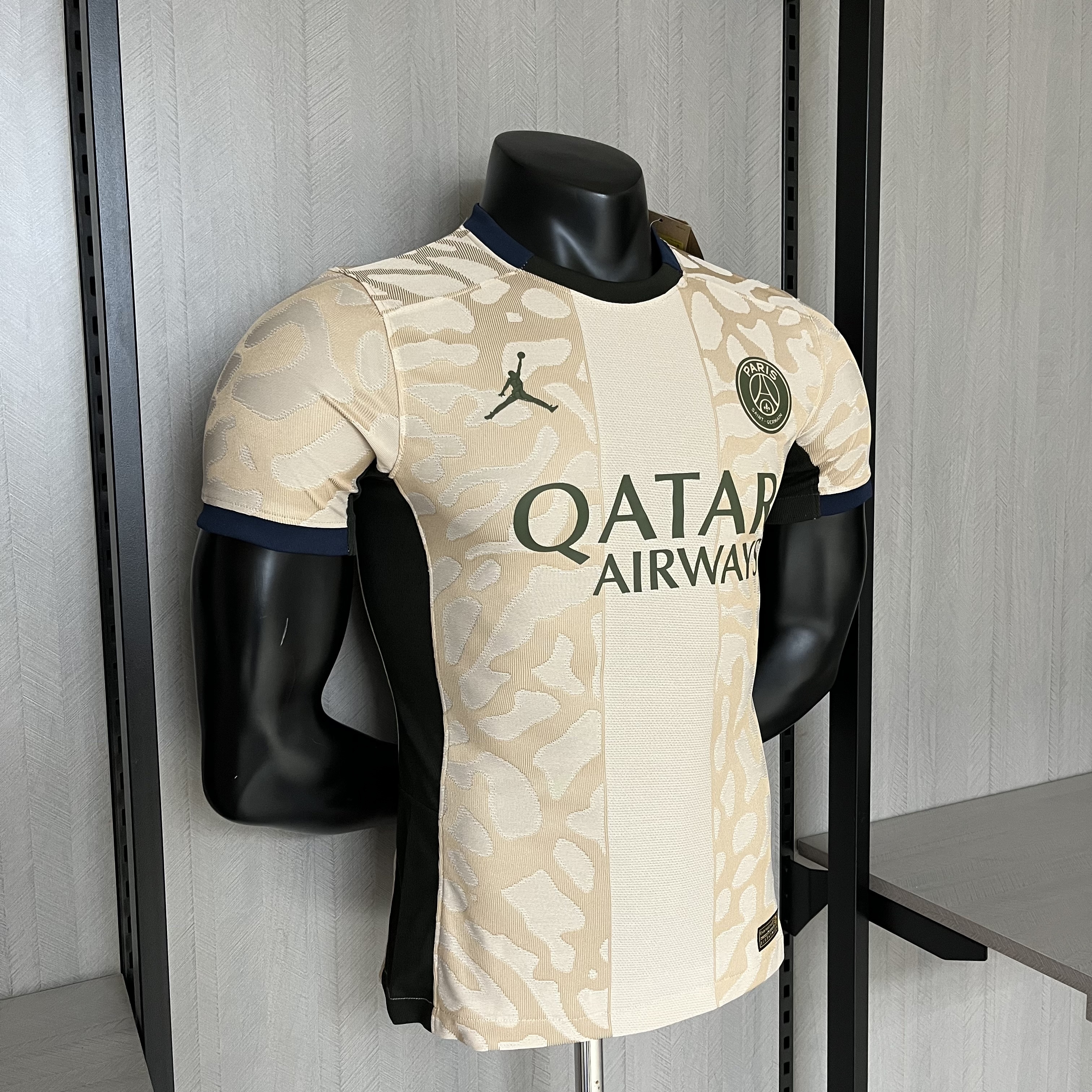 Paris Saint-Germain 2023/24 Mens Player Version Fourth Jersey