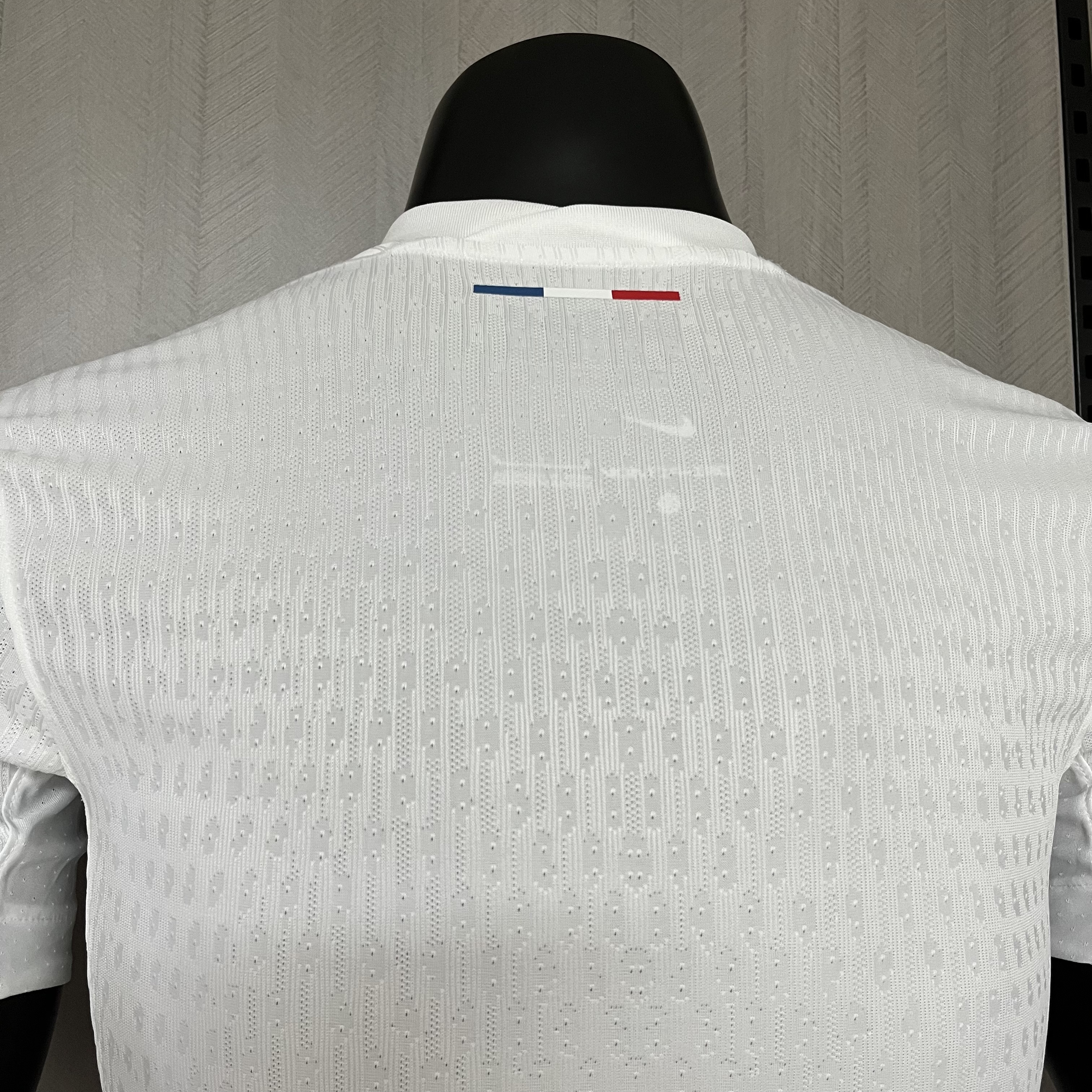 Paris Saint-Germain 2024/25 Mens Player Version Away Jersey