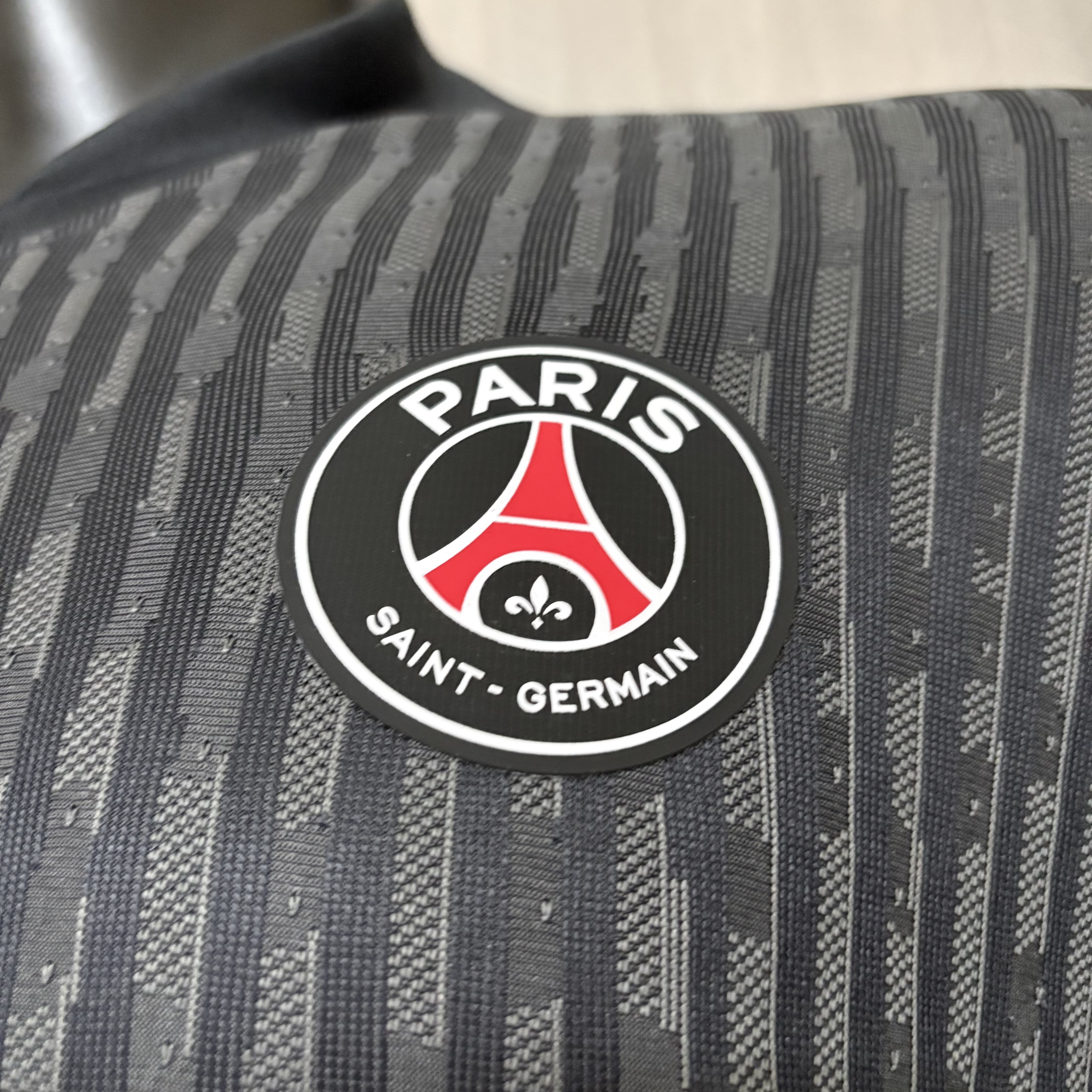 Paris Saint-Germain 2025/26 Mens Player Version Long Sleeve Fourth Jersey