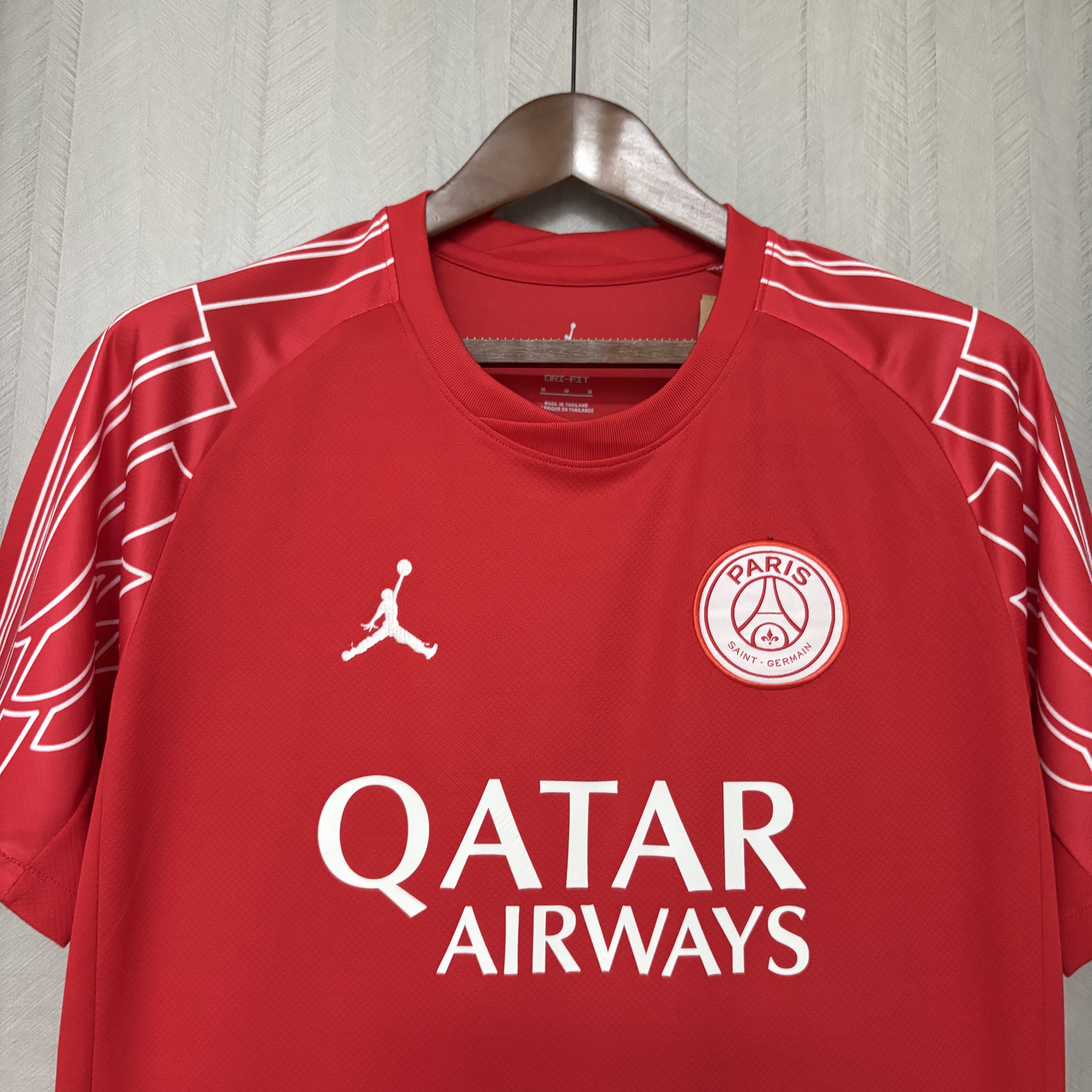 Paris Saint-Germain 2025/26 Mens Red Jersey