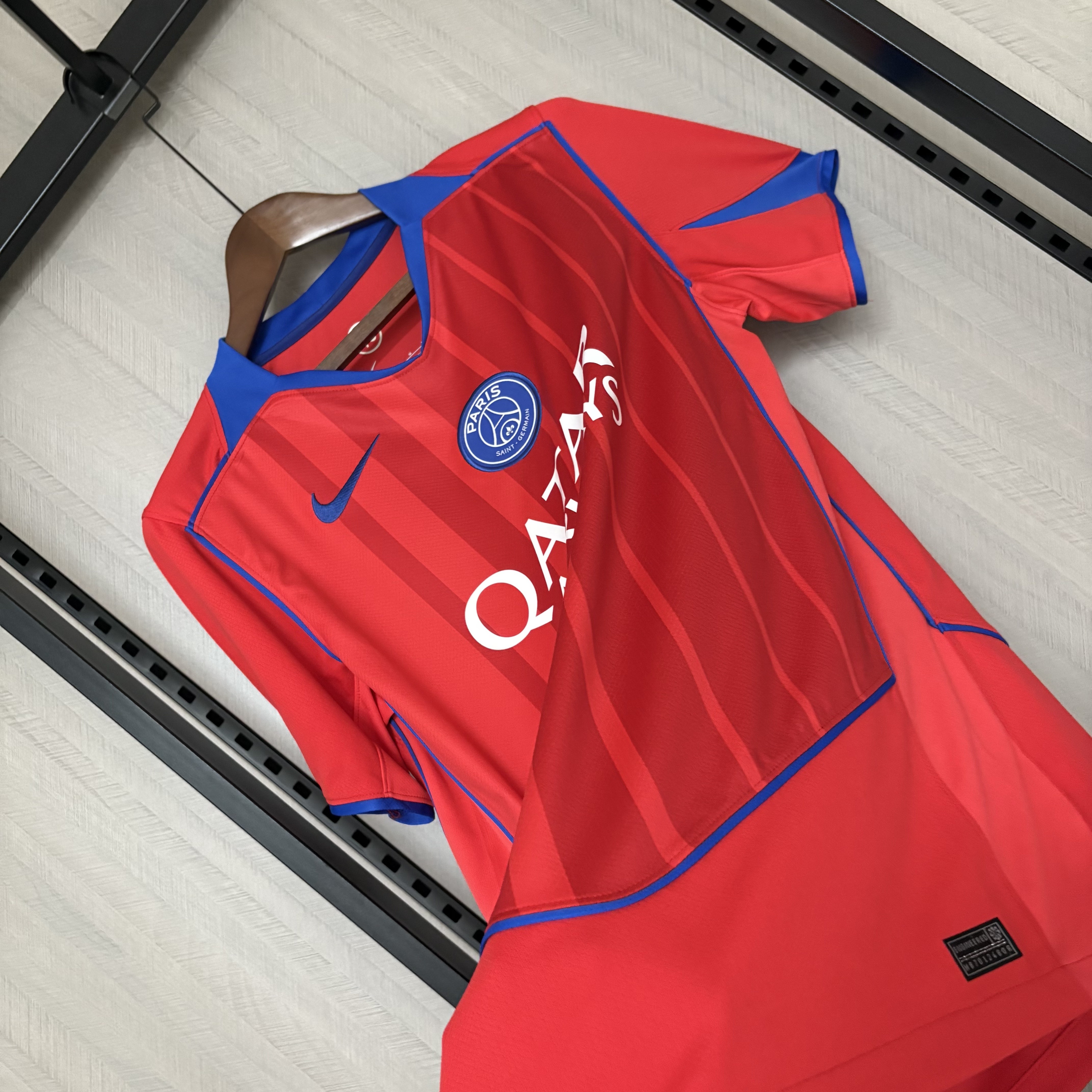 Paris Saint-Germain 2025/26 Mens Third Jersey