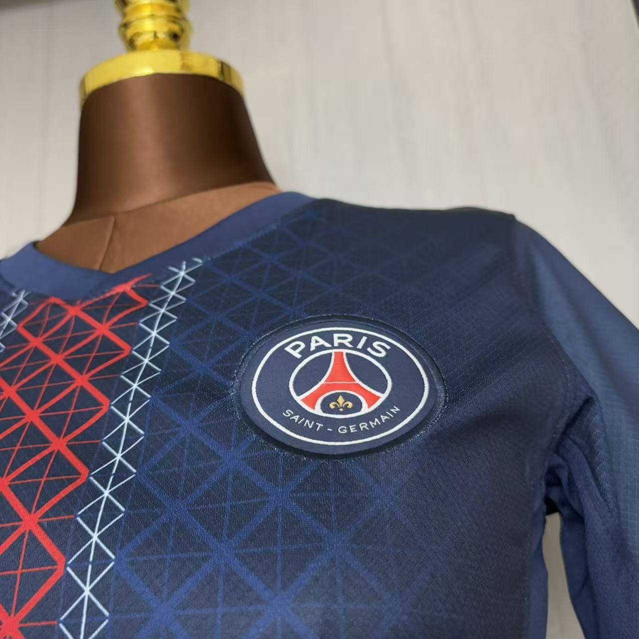 Paris Saint-Germain 2025/26 Womens Home Jersey