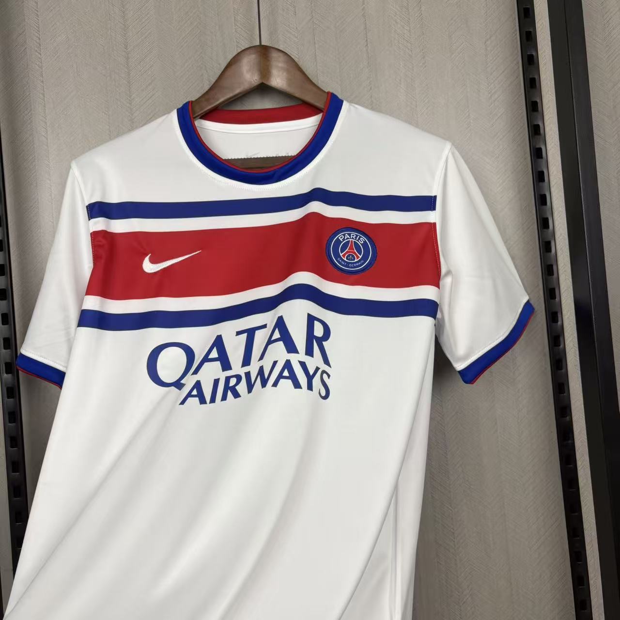 Paris Saint-Germain 2026/27 Mens White Training Jersey