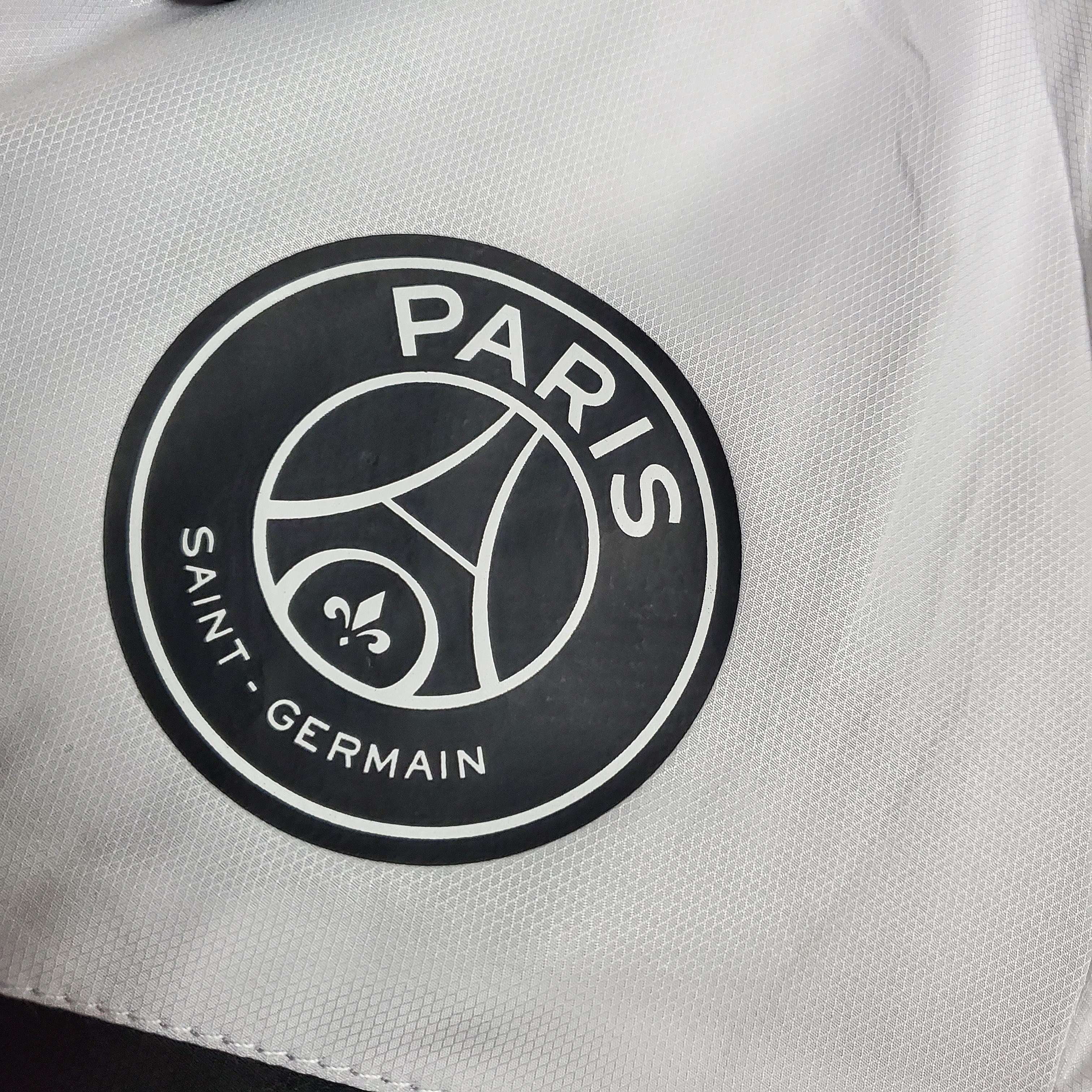 Paris Saint-Germain Mens Classic Black/White Windbreaker Jacket