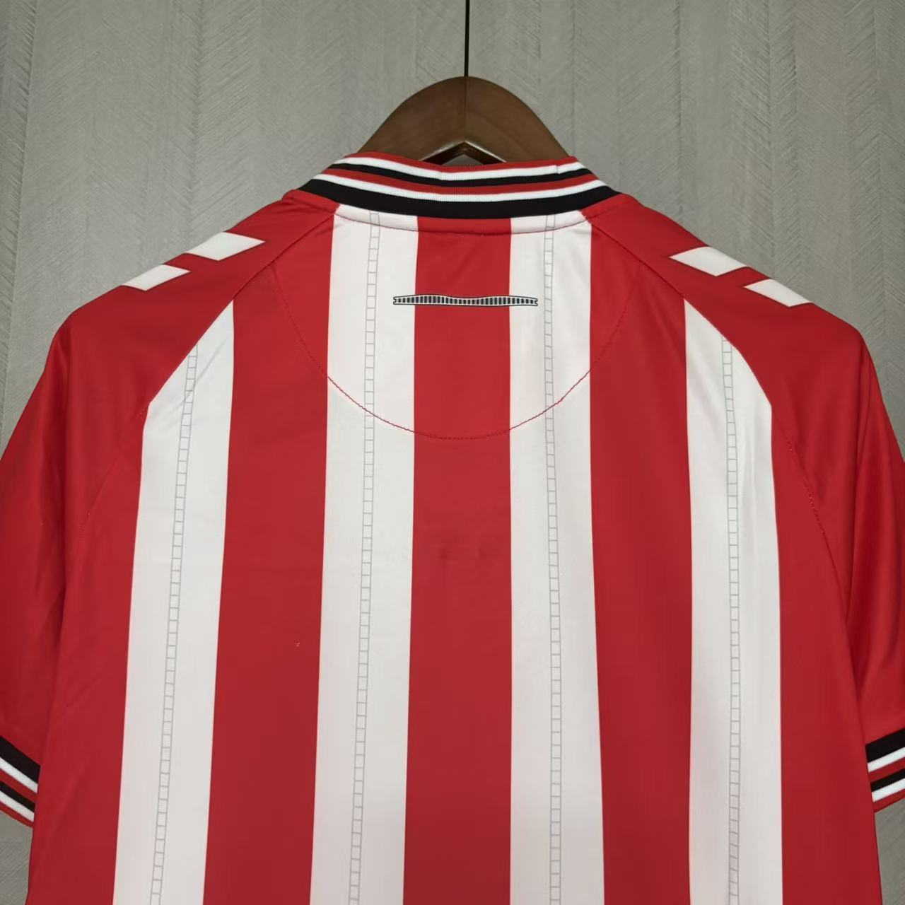 Sunderland 2025/26 Mens Home Jersey