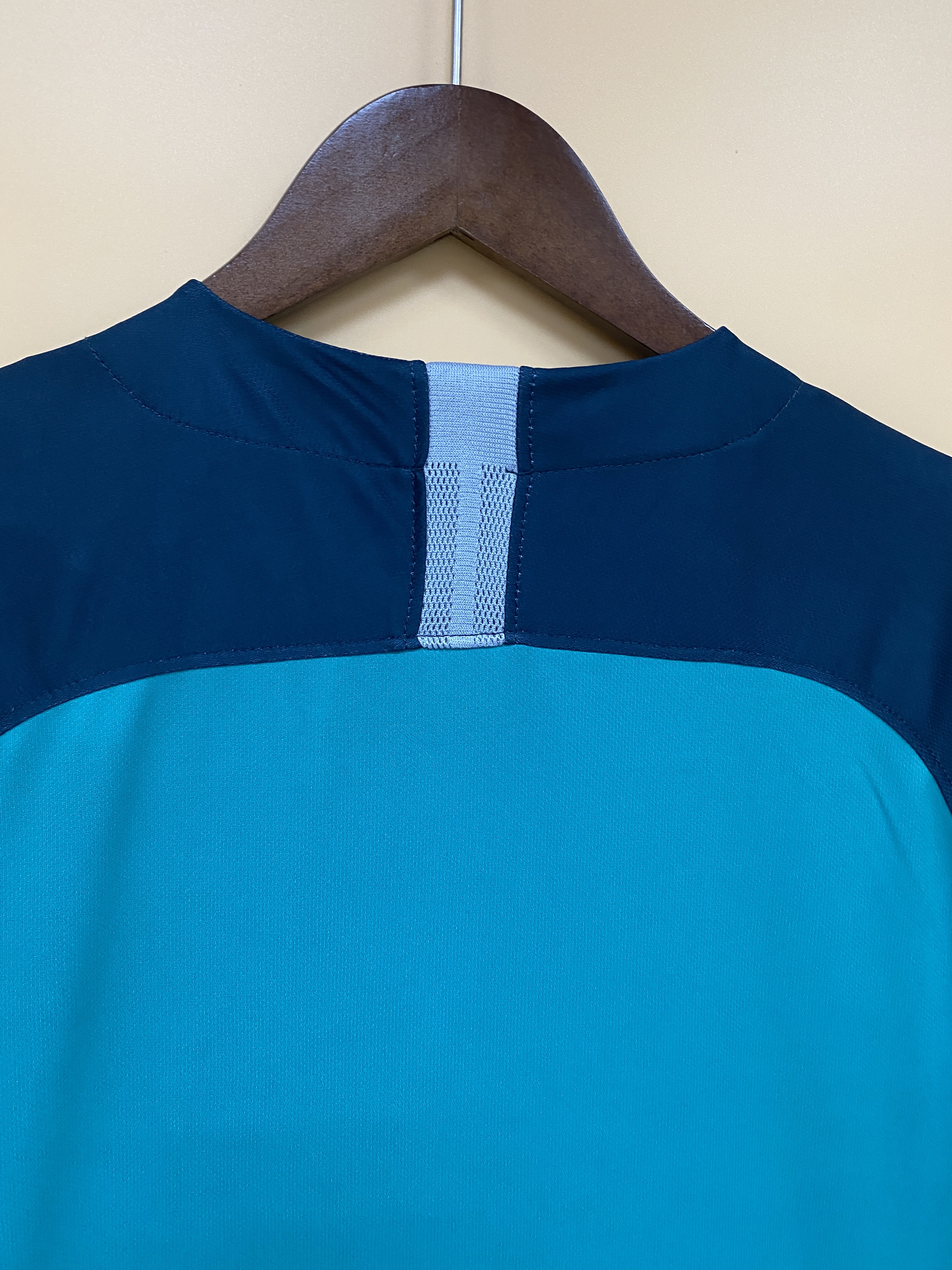 Tottenham Hotspur 2018/19 Mens Retro Third Jersey