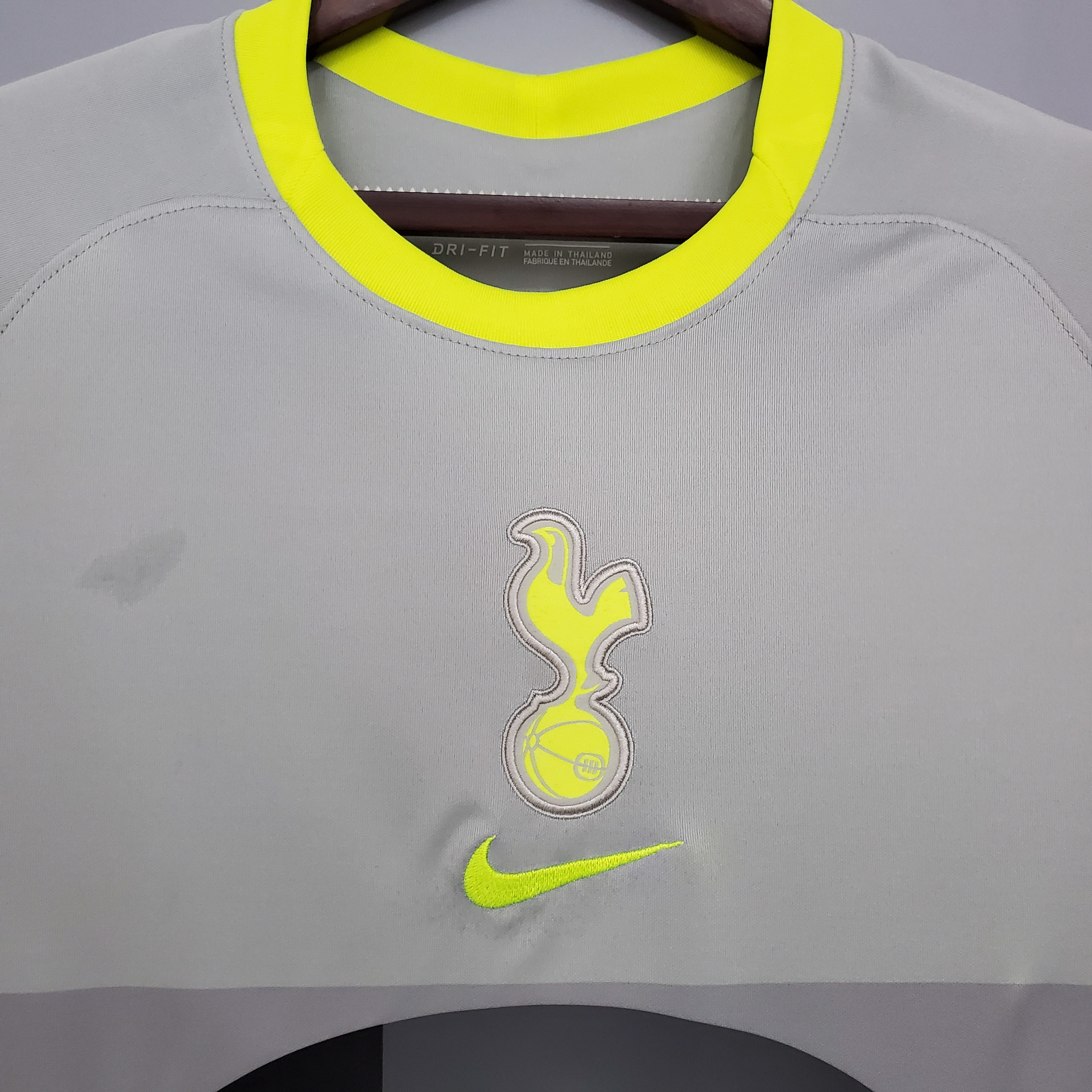 Tottenham Hotspur 2021/22 Mens Fourth Jersey