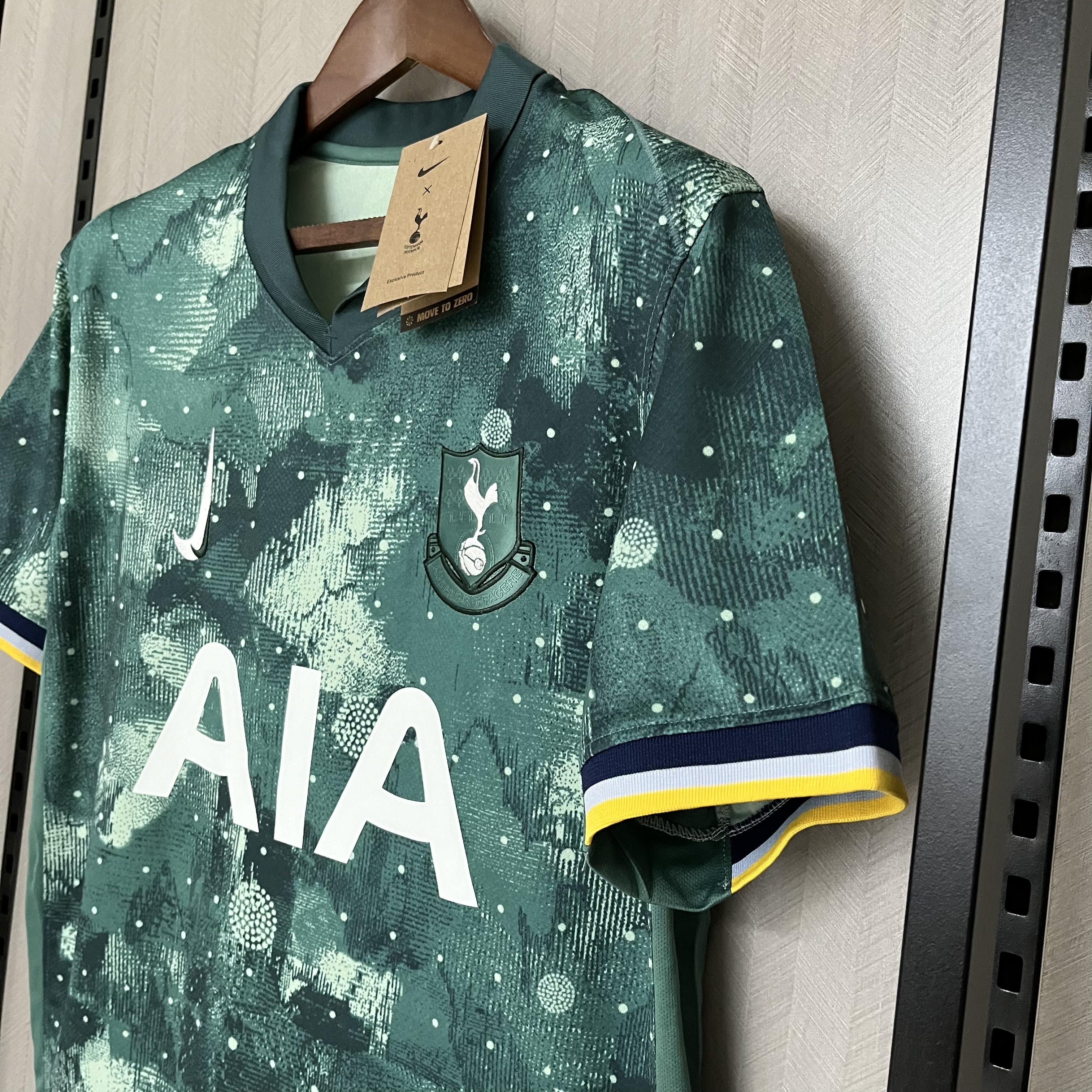 Tottenham Hotspur 2024/25 Mens Third Jersey