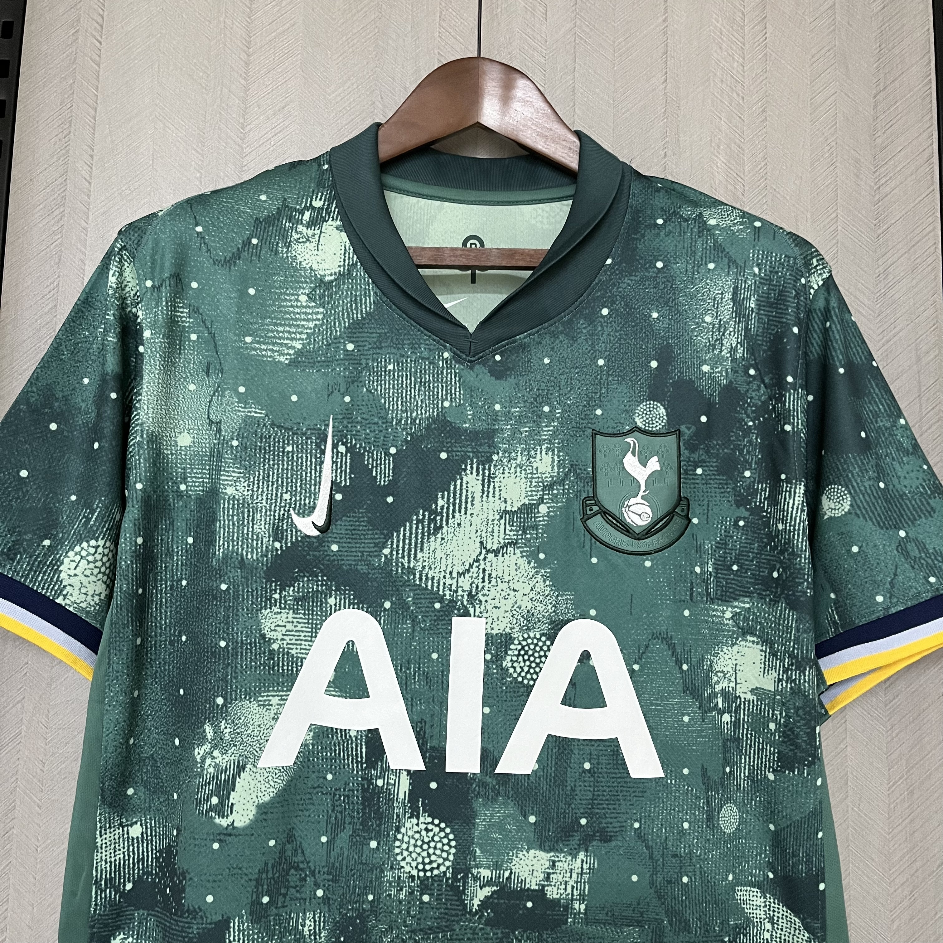 Tottenham Hotspur 2024/25 Mens Third Jersey