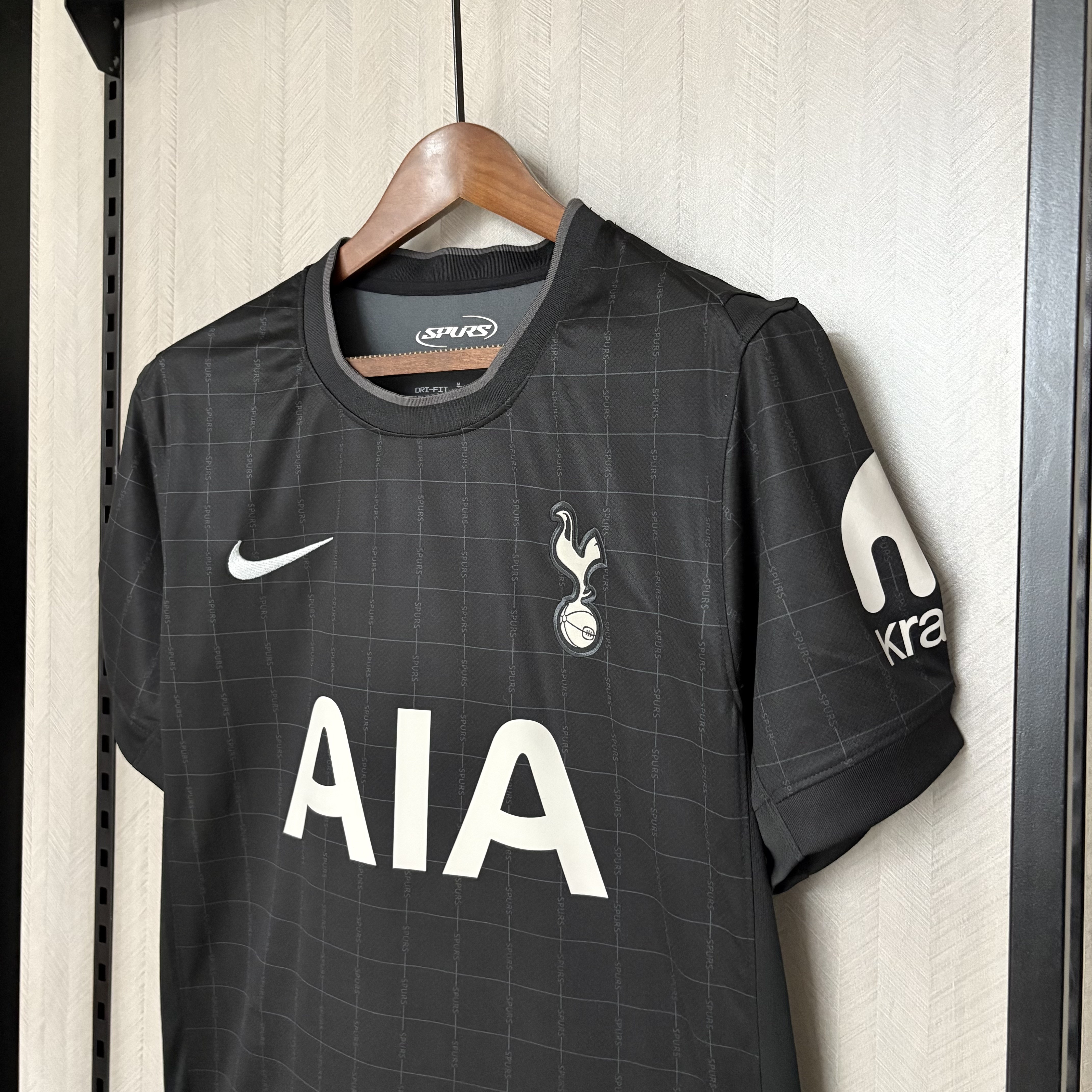 Tottenham Hotspur 2025/26 Mens Away Jersey