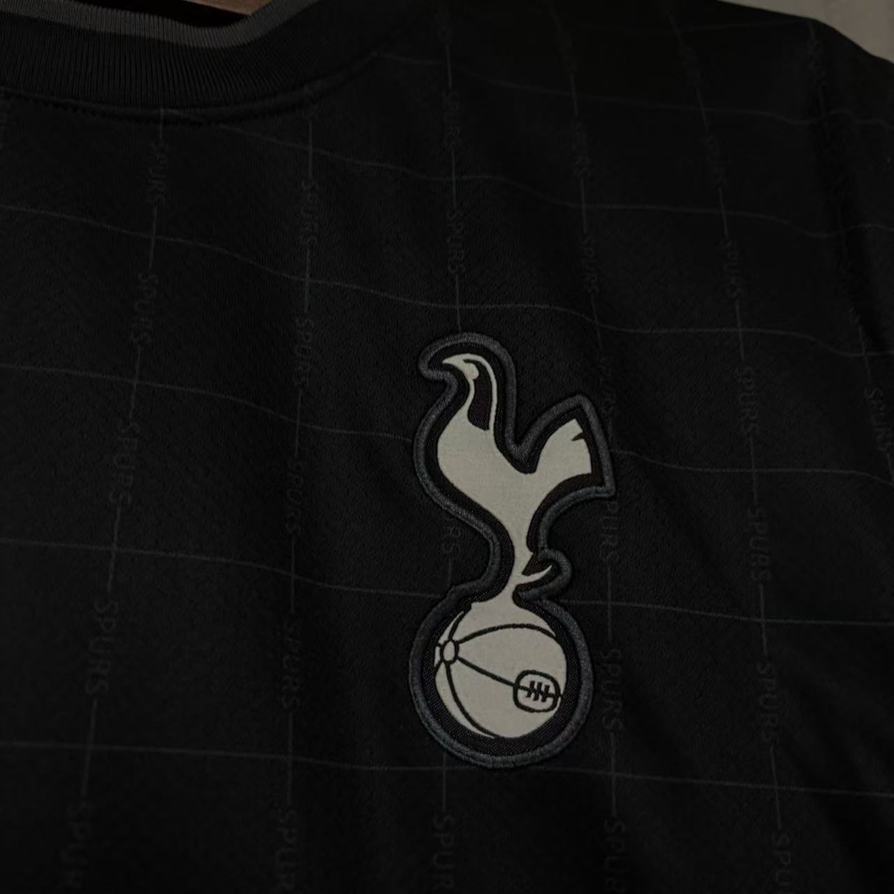 Tottenham Hotspur 2025/26 Mens Away Jersey