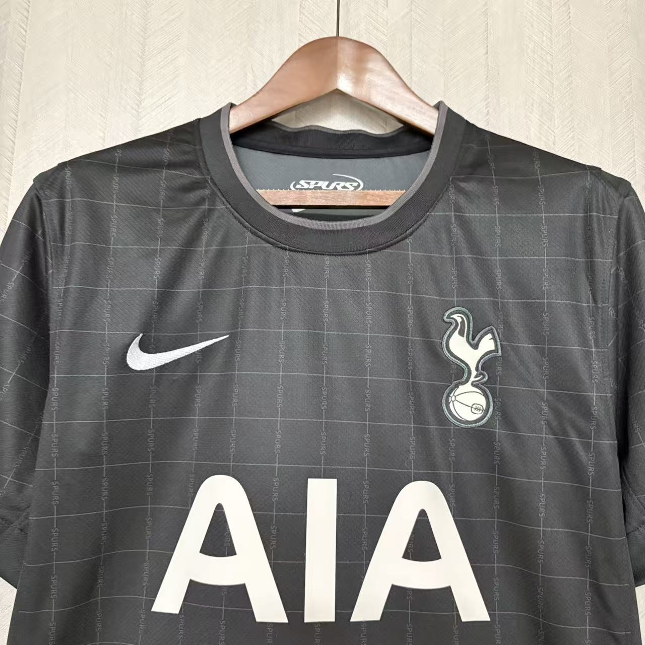 Tottenham Hotspur 2025/26 Mens Away Jersey