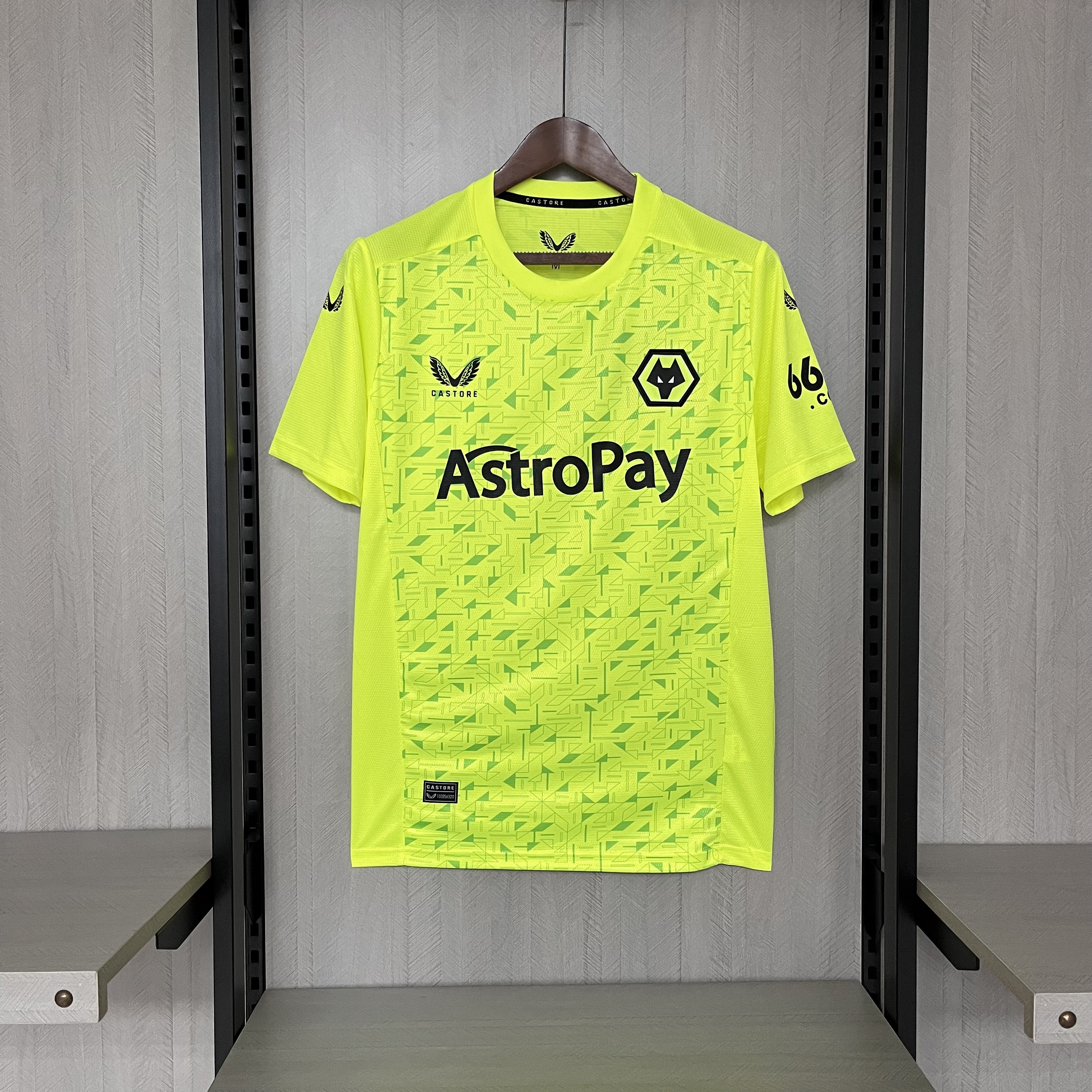 Wolverhampton Wanderers 2023/24 Mens England Goalkeeper Jersey