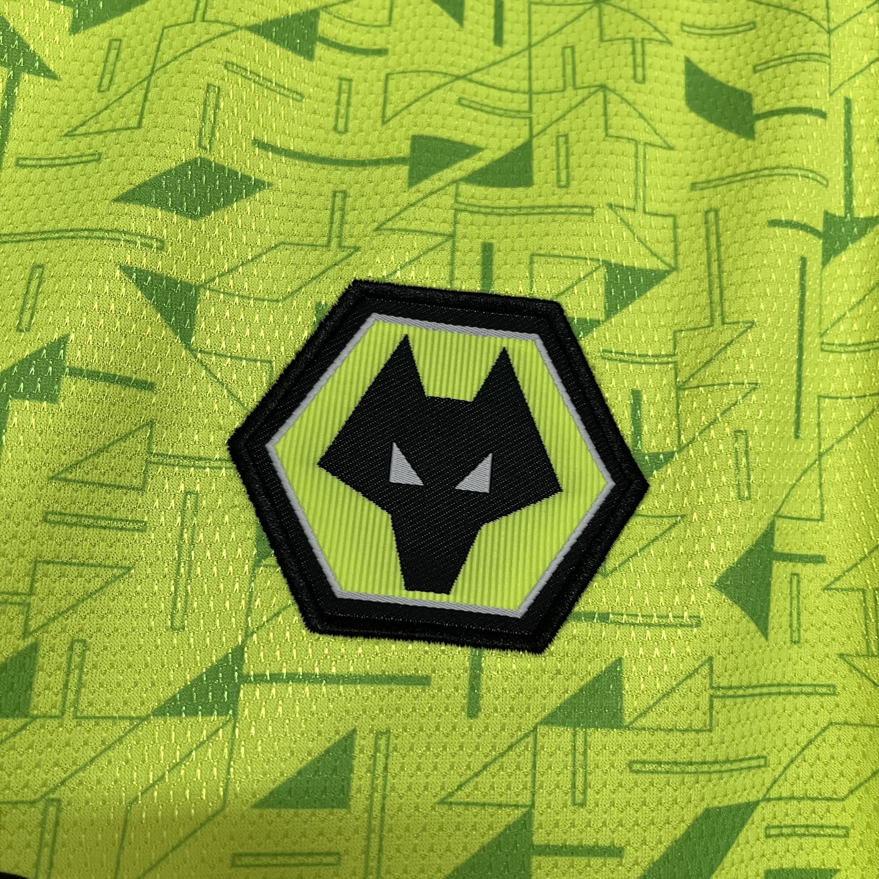 Wolverhampton Wanderers 2023/24 Mens England Goalkeeper Jersey