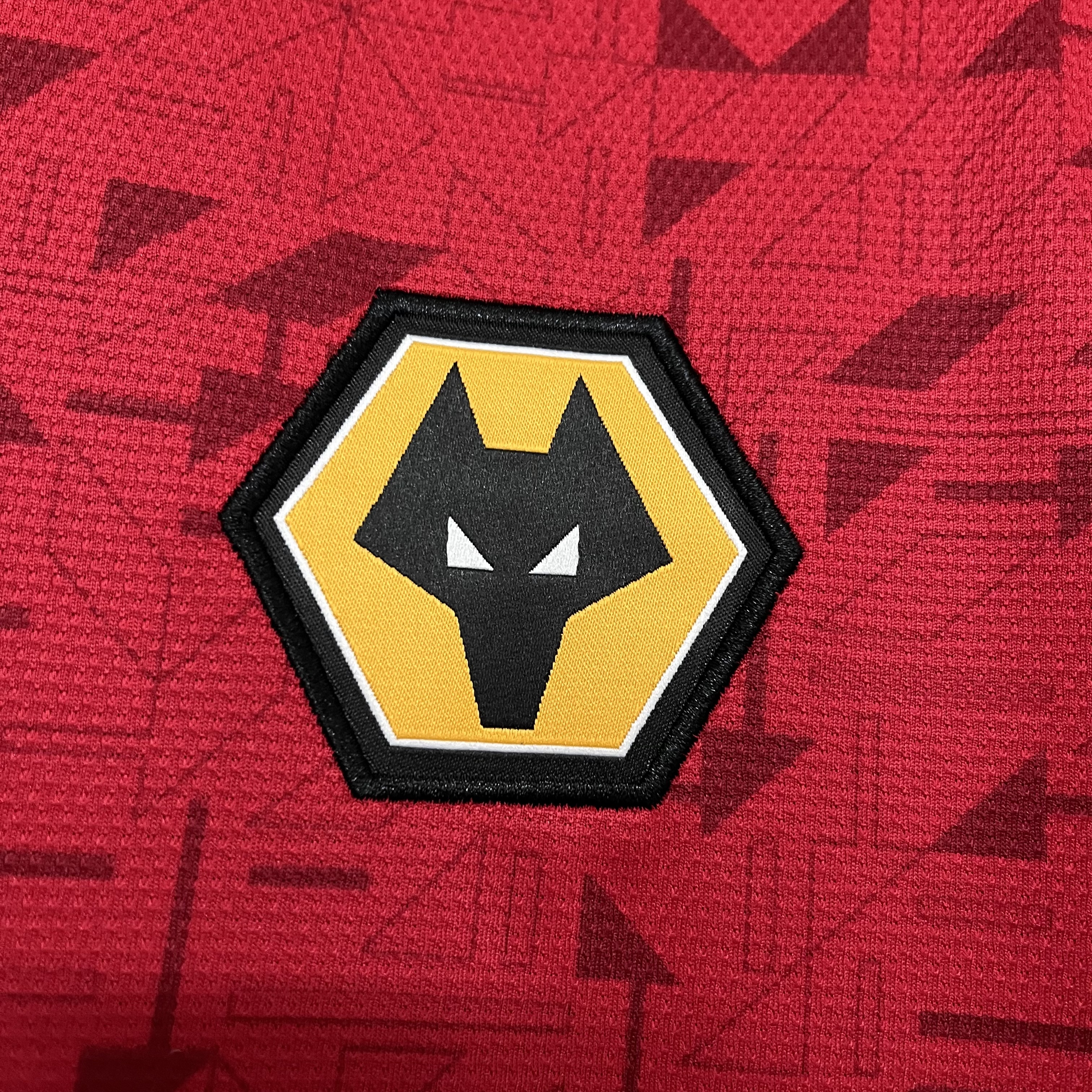 Wolverhampton Wanderers 2023/24 Mens Red Goalkeeper Jersey