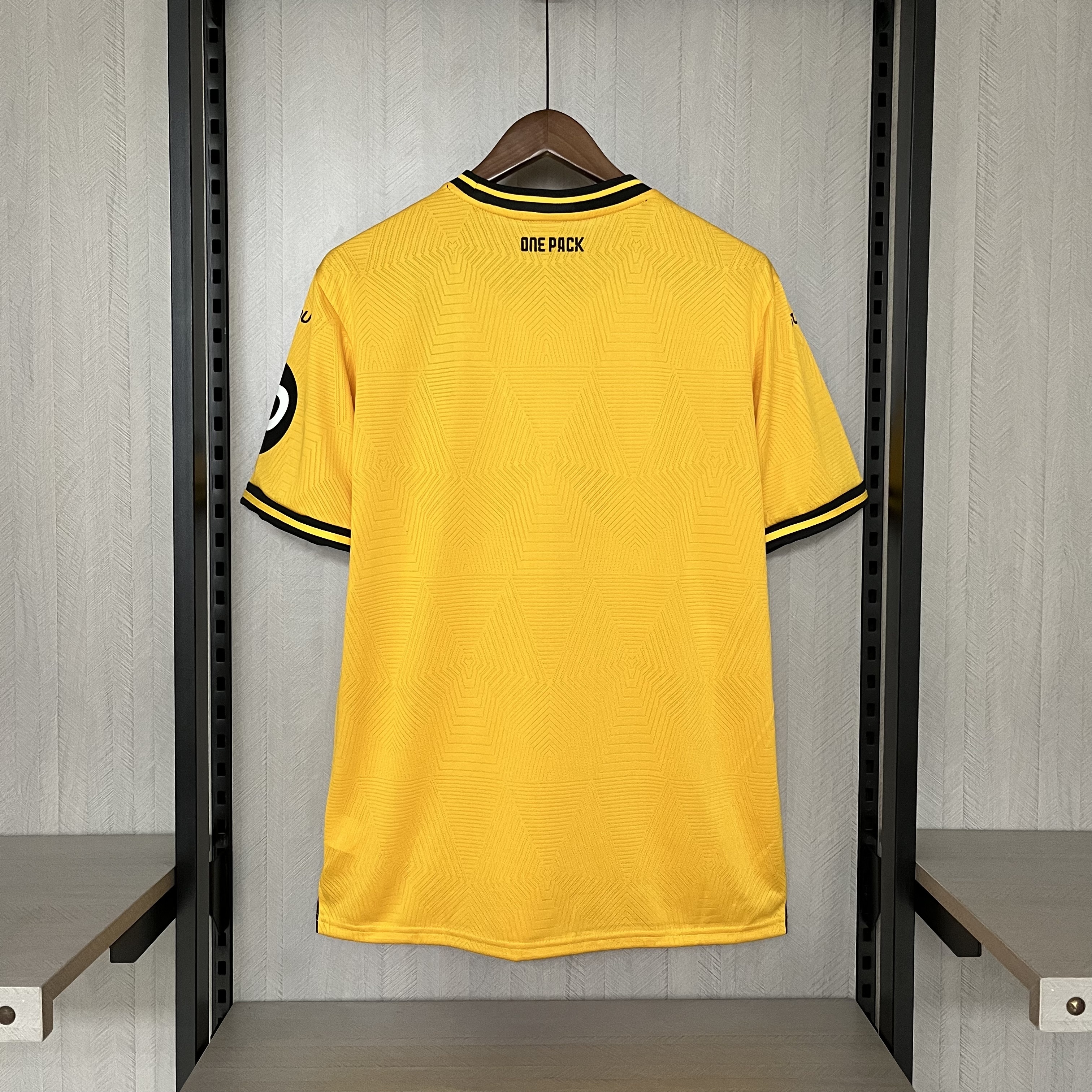 Wolverhampton Wanderers 2024/25 Mens Home Jersey