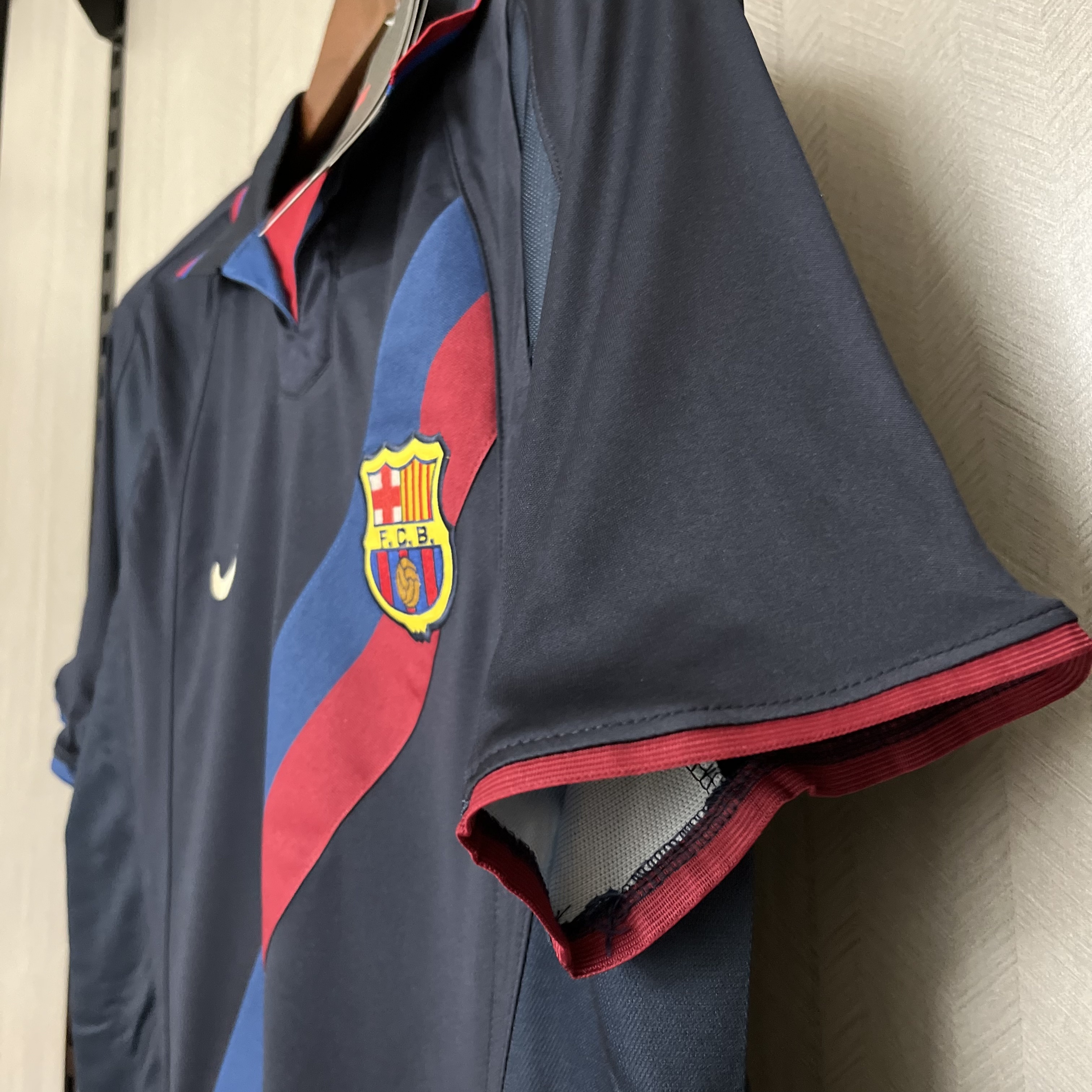 Barcelona 02/03 Mens Retro Third Jersey