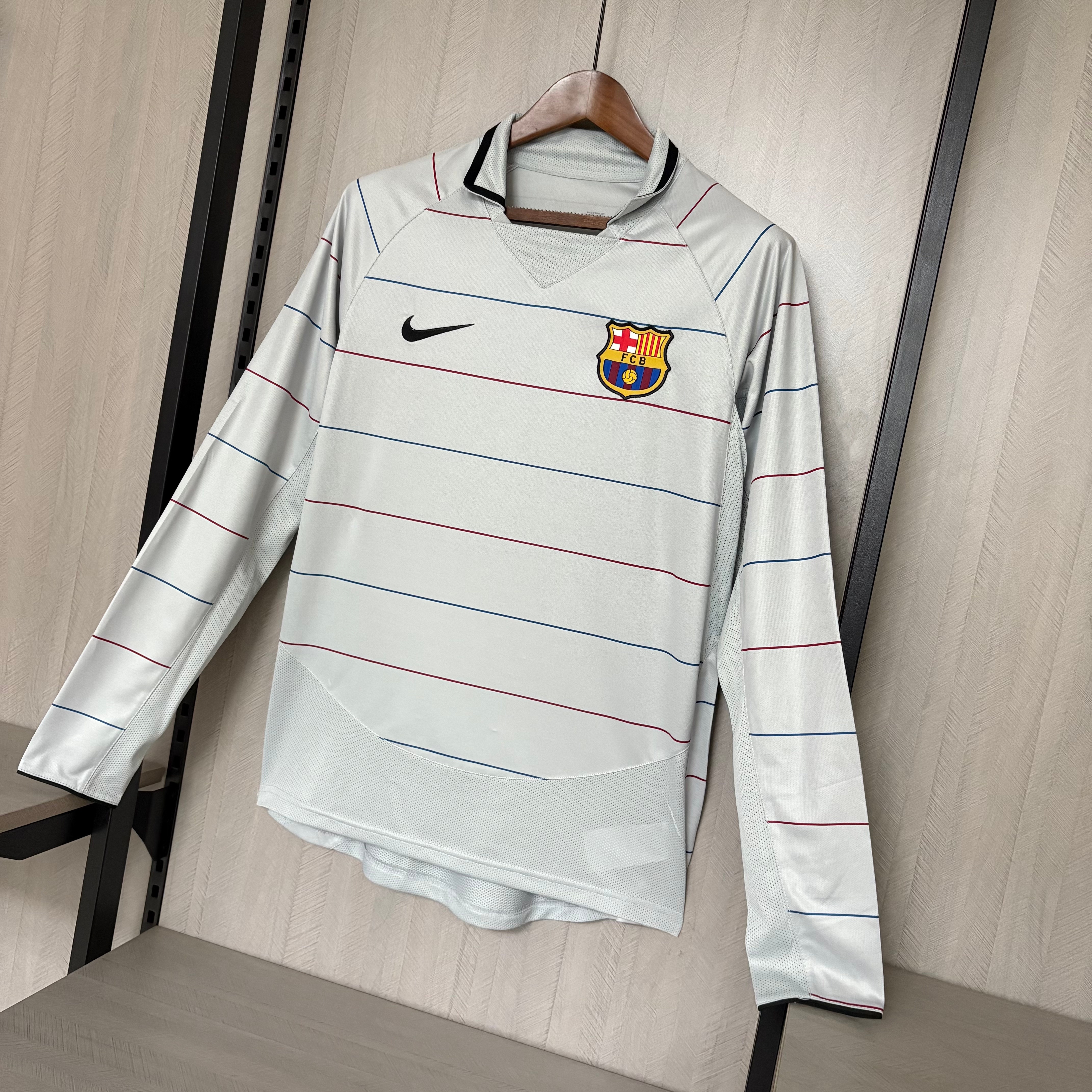 Barcelona 03/04 Mens Retro Long Sleeve Away Jersey
