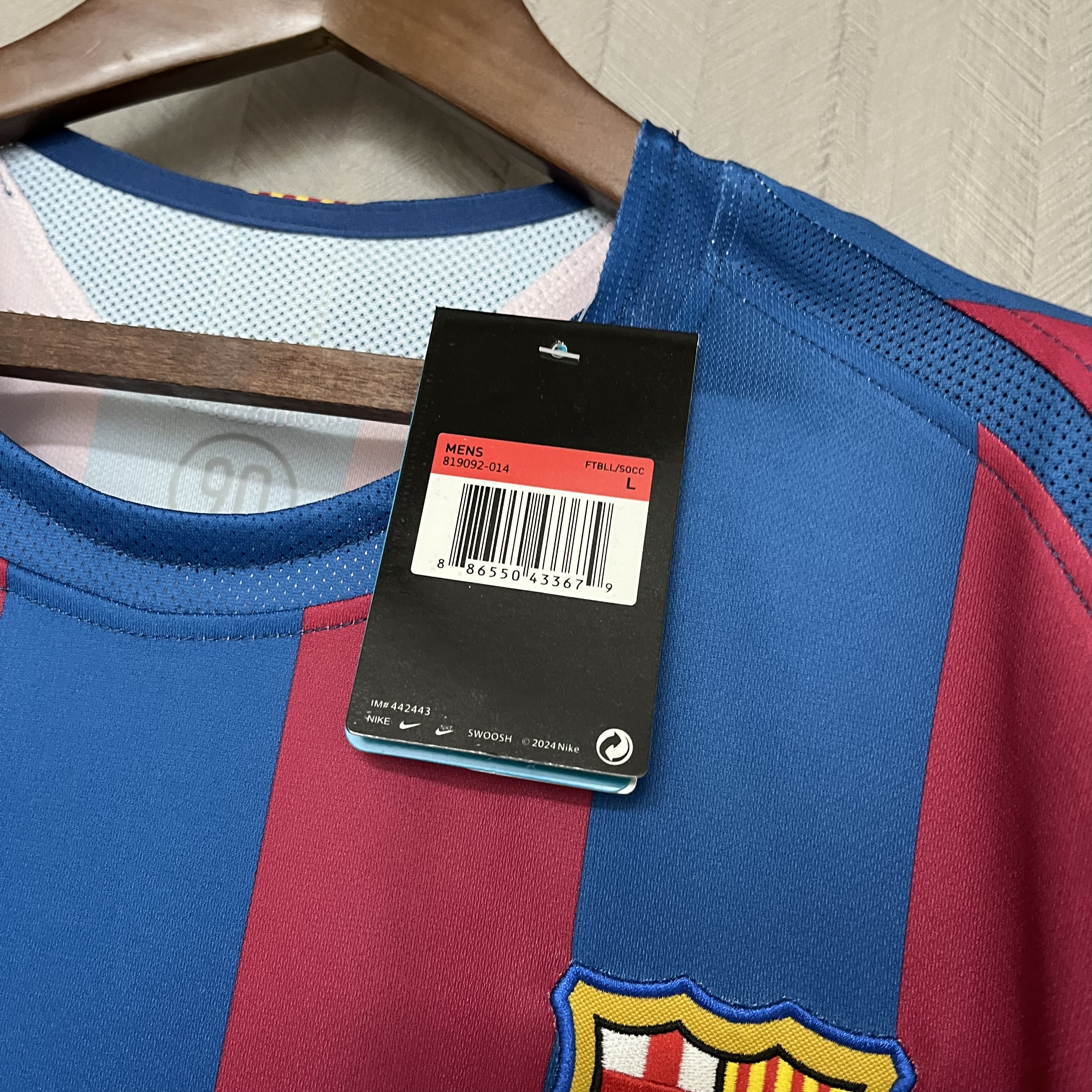 Barcelona 05/06 Mens Retro Champions League Edition Jersey