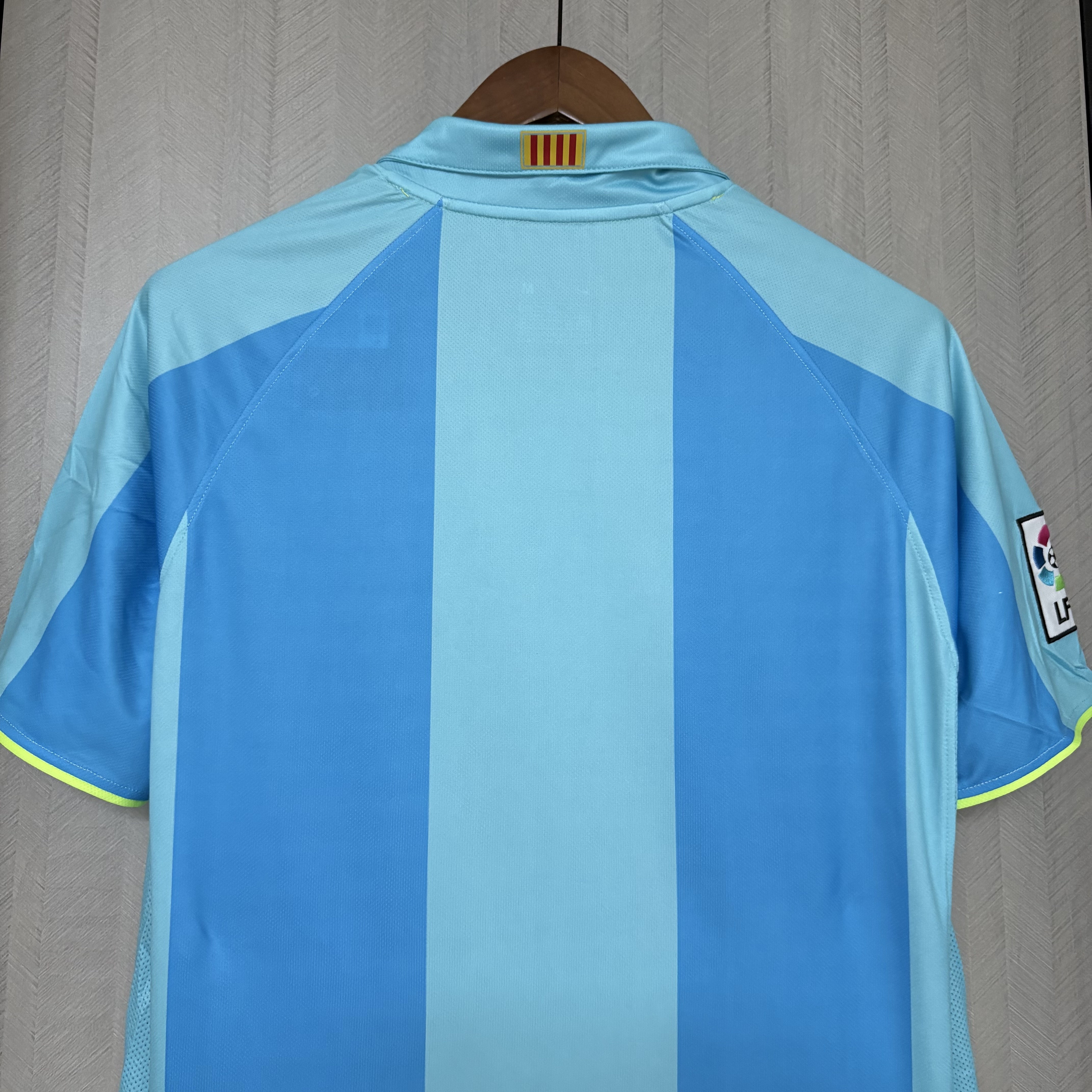 Barcelona 07/08 Mens Retro Away Jersey