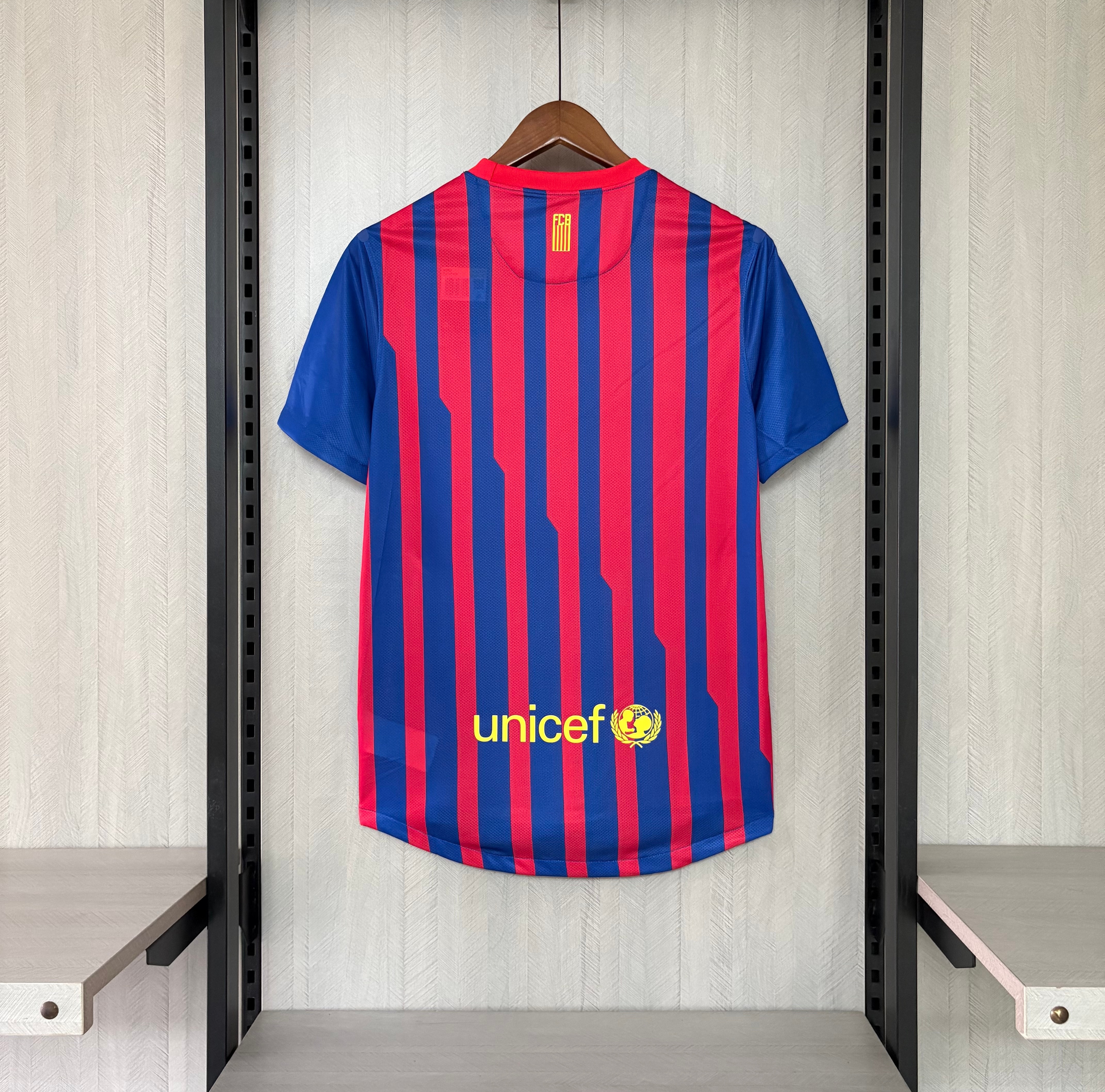 Barcelona 11/12 Mens Retro Home Design 2 Jersey