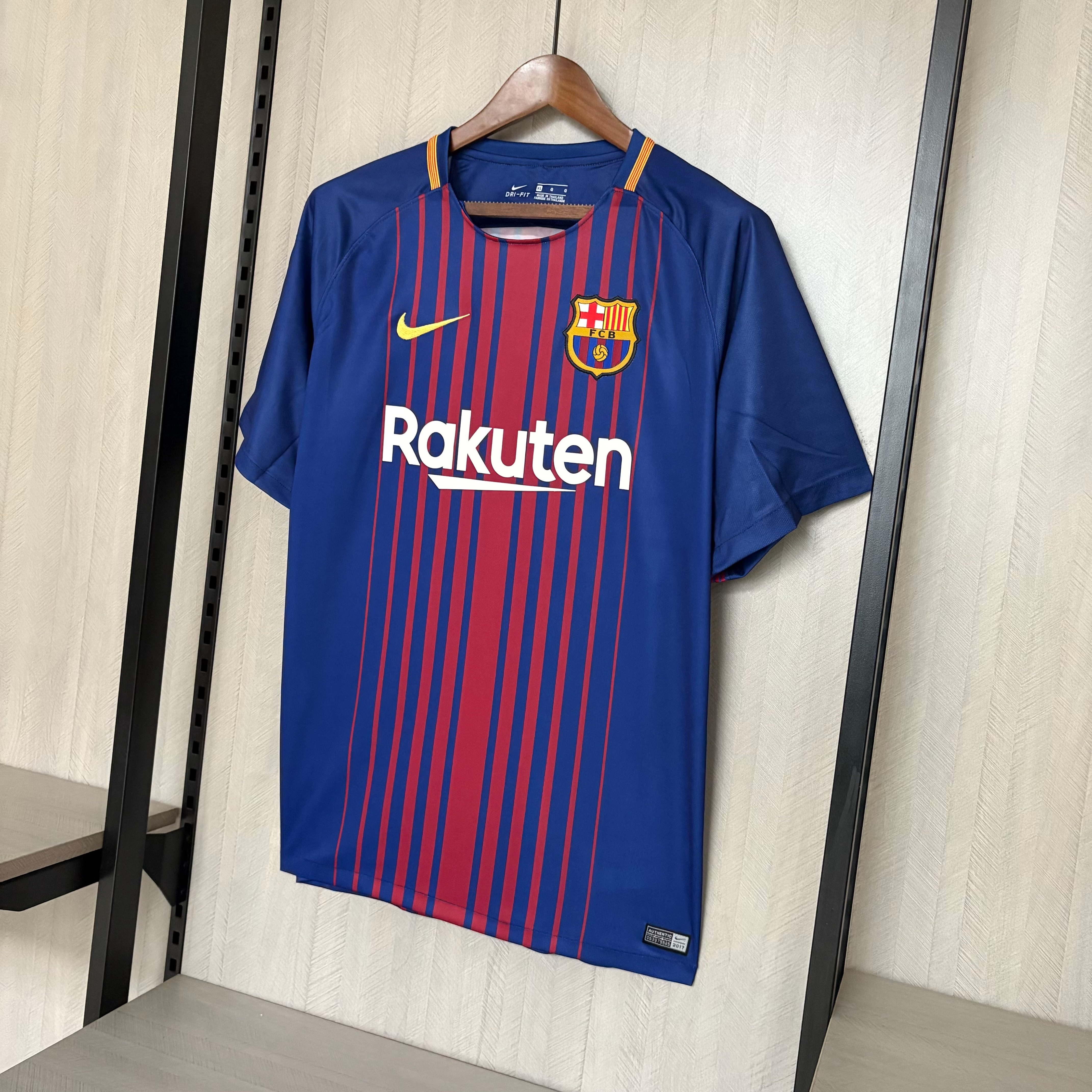 Barcelona 17/18 Mens Retro Home Jersey