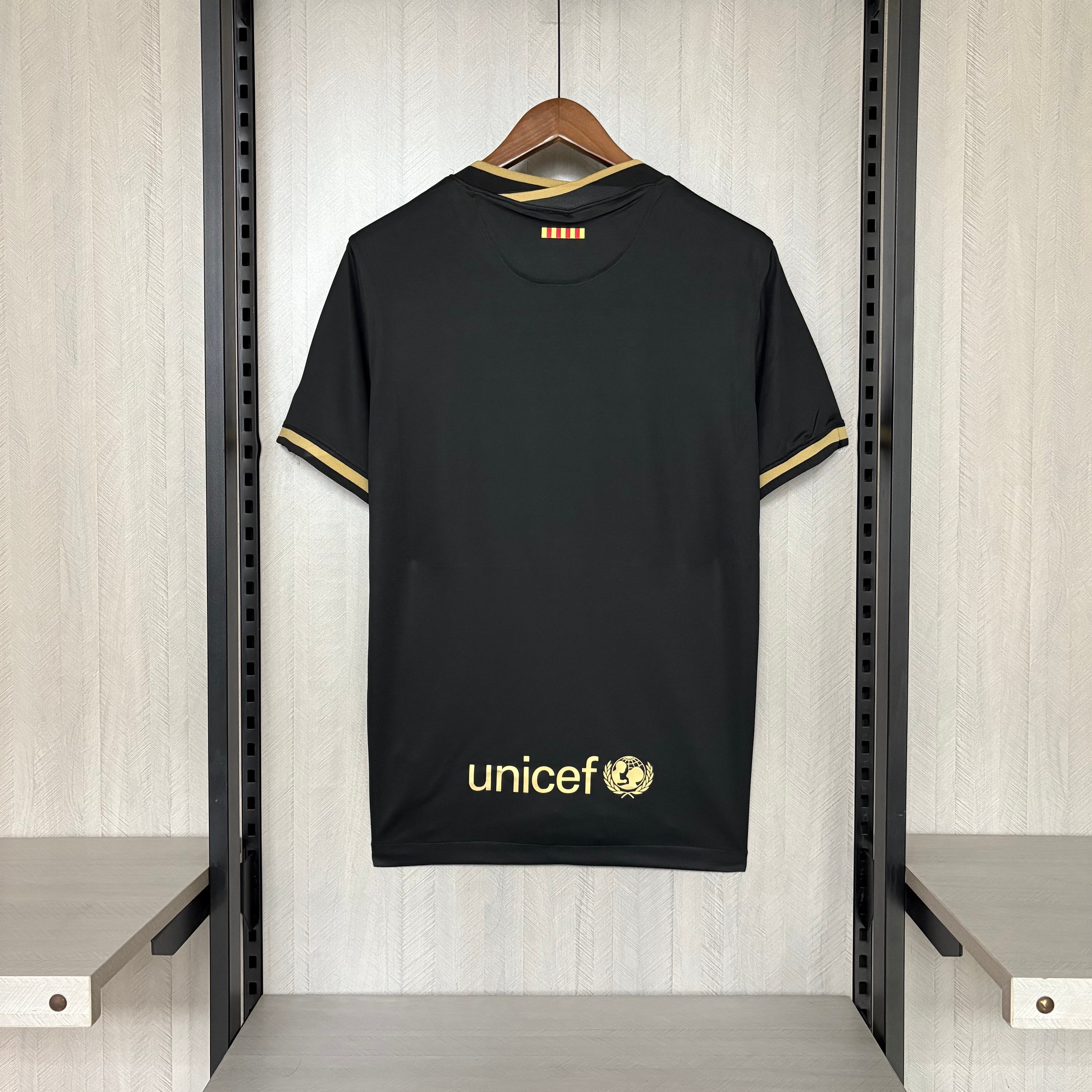 Barcelona 20/21 Mens Retro Away Jersey