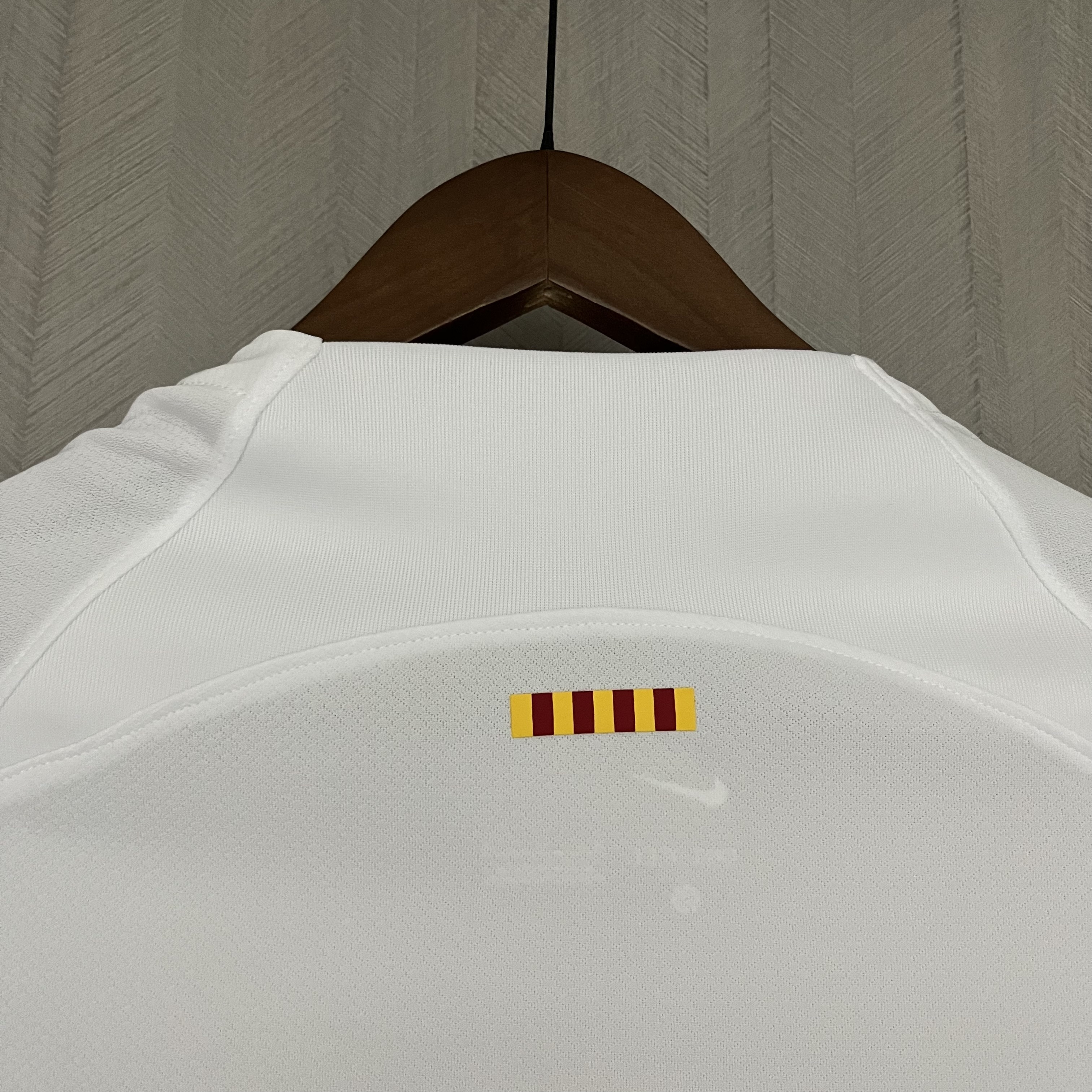 Barcelona 23/24 Mens Away Jersey
