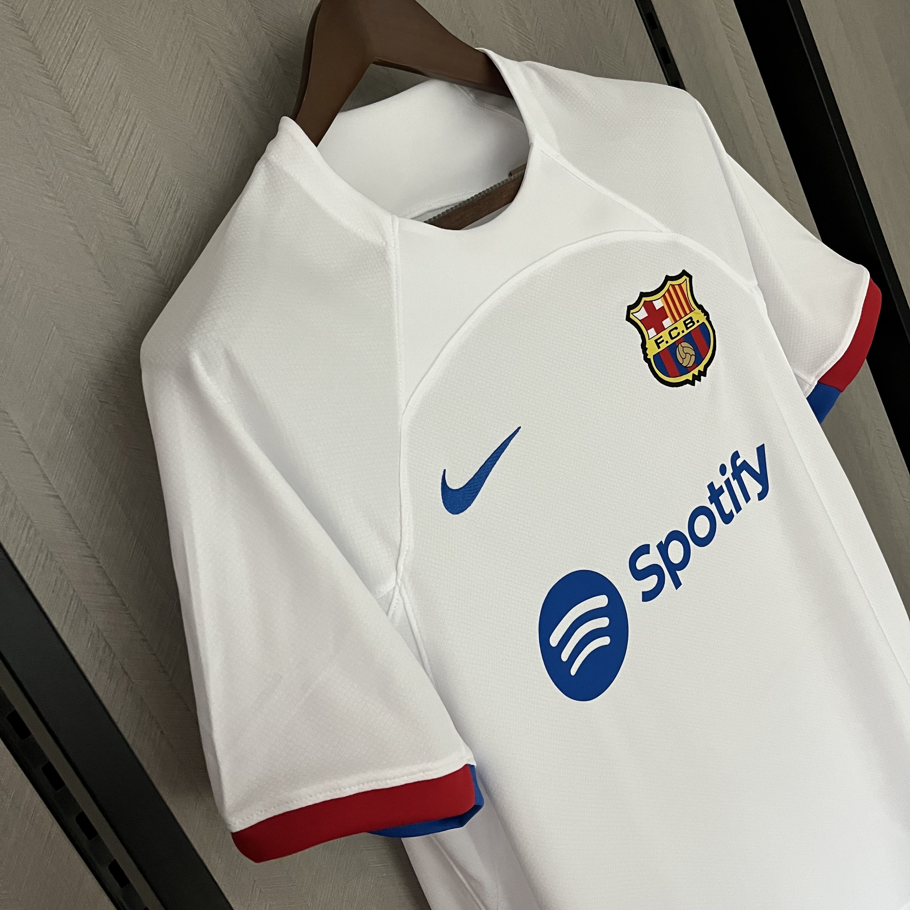 Barcelona 23/24 Mens Away Jersey
