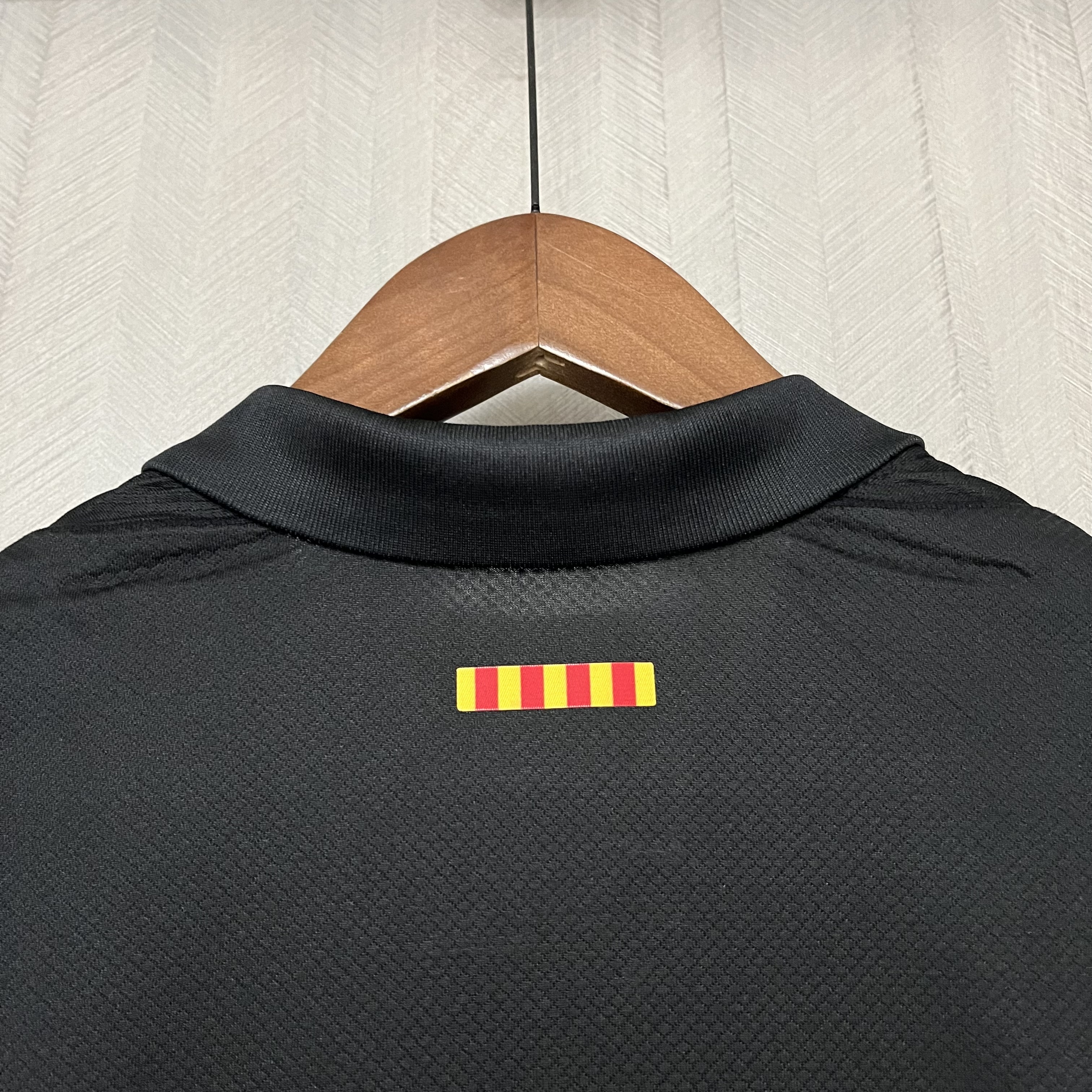 Barcelona 24/25 Mens Away Jersey