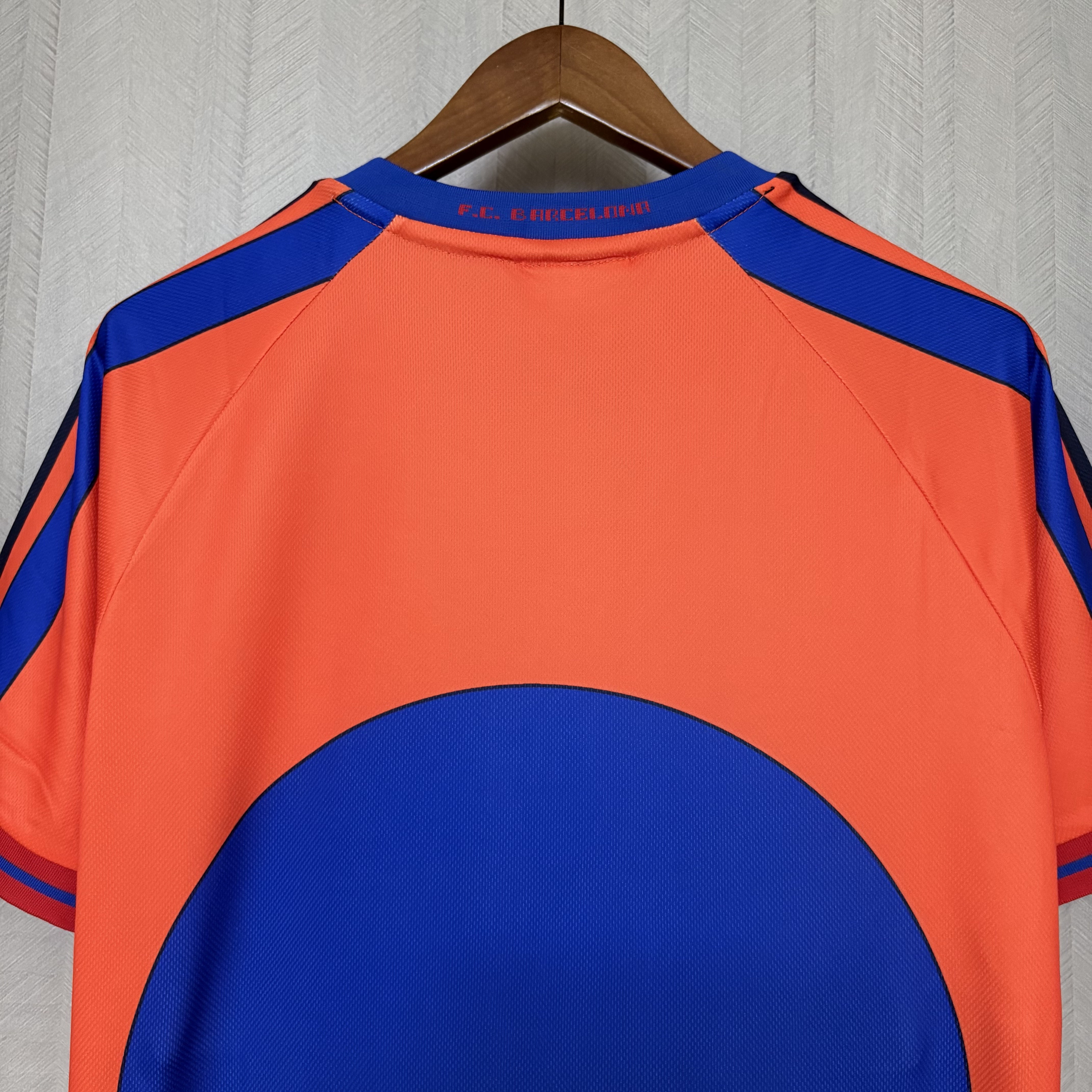 Barcelona 97/98 Mens Retro Away Jersey