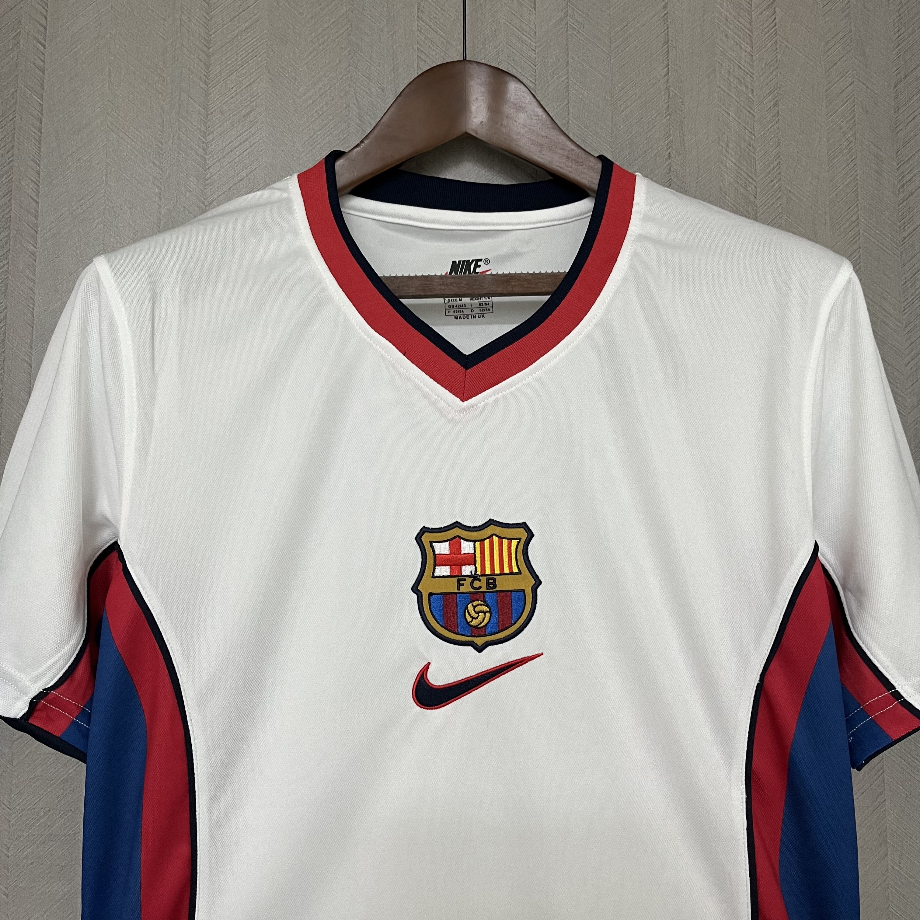 Barcelona 98/99 Mens Retro White Jersey