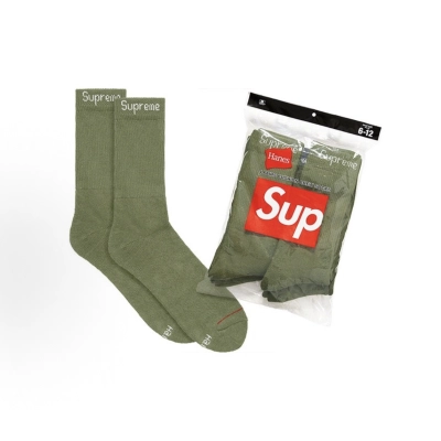 Supreme Hanes Crew Socks Olive 01