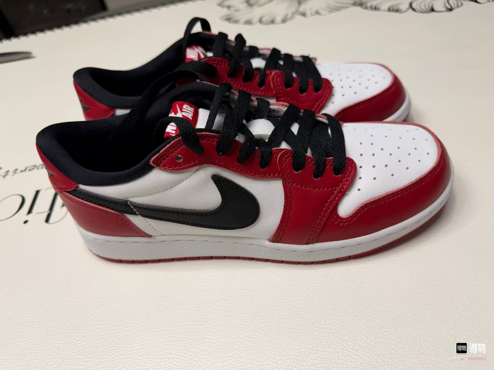 Travis Scott x Air Jordan 1 Low Red DM7688-100 review 0