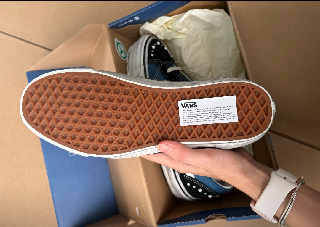 Vans LX Old Skool 36 Pearlized Pack Black Navy review Garrett