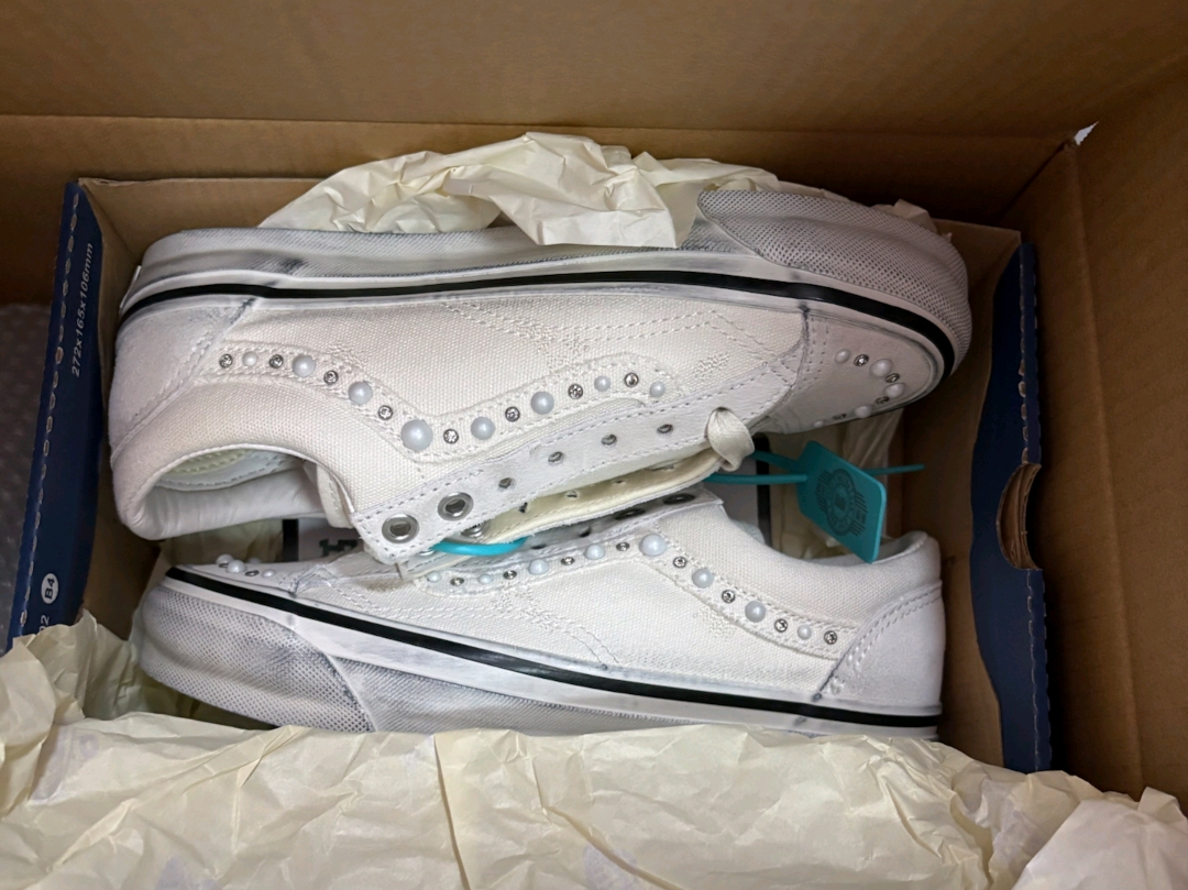 Vans Old Skool 36 LX Pearlized Pack Marshmallow White review 0
