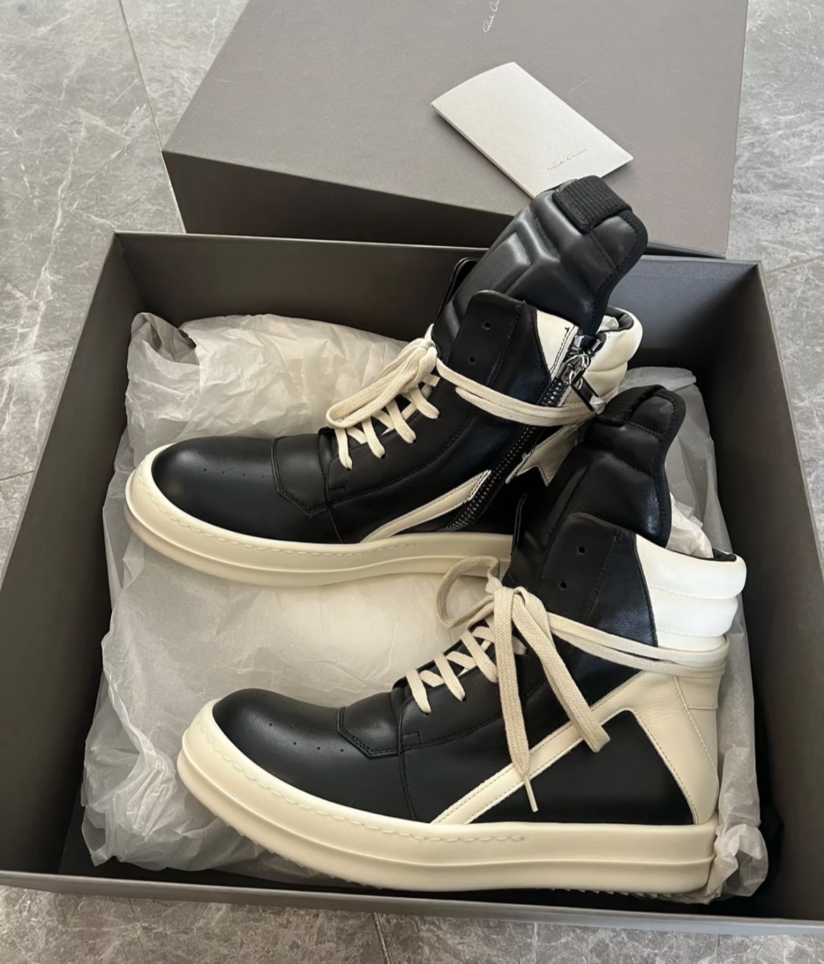 RICK OWENS/RO Geobasket Black and White review 0
