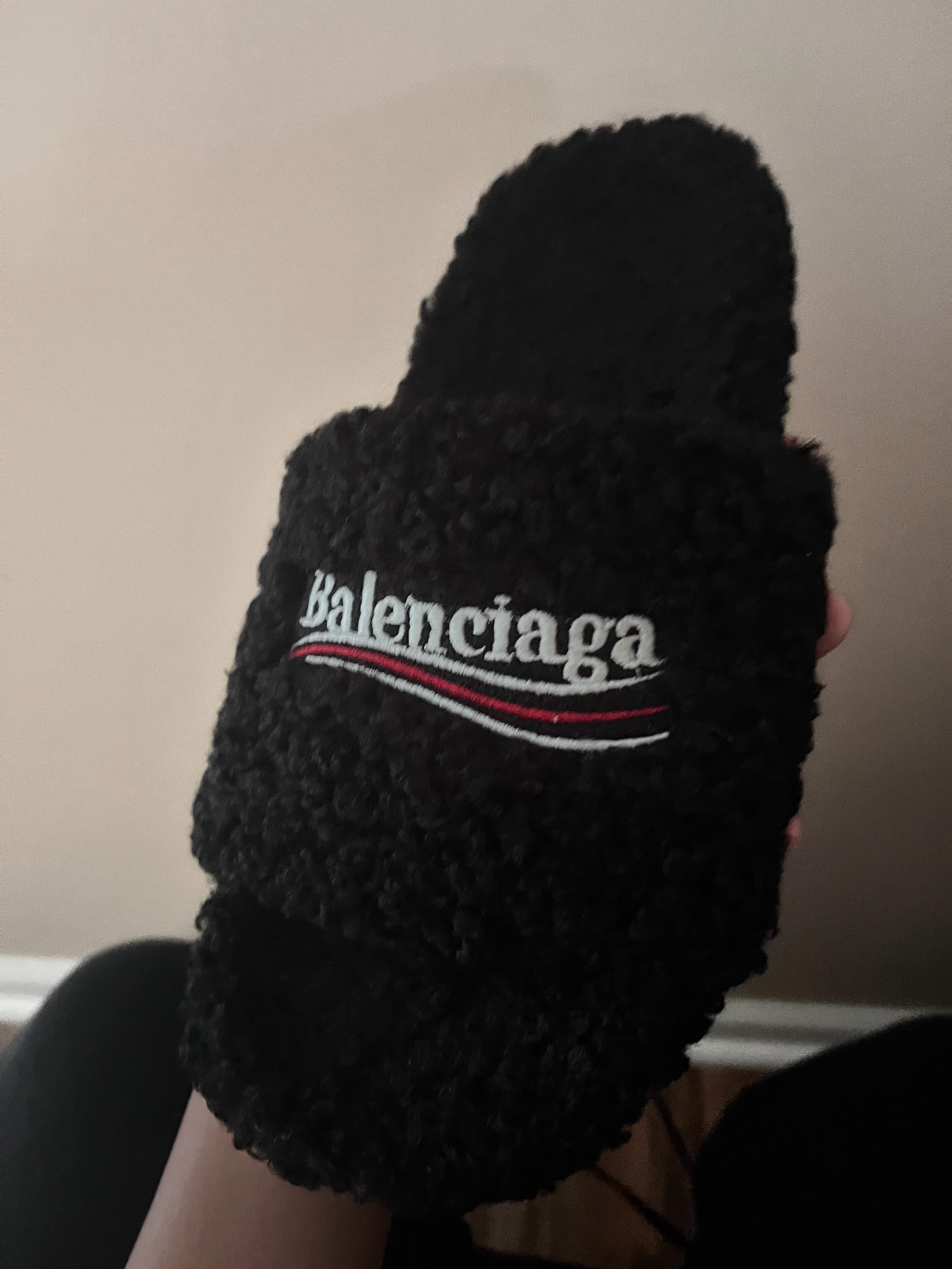 Balenciaga Furry Slides Black Coke review 3***k 00
