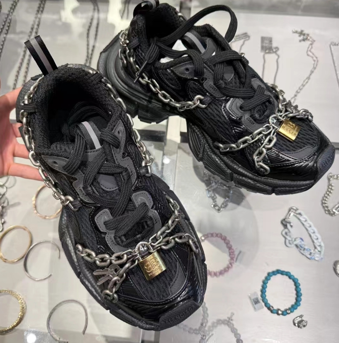 Balenciaga 3XL Black 825622 W3XPL 1882 review Kayson
