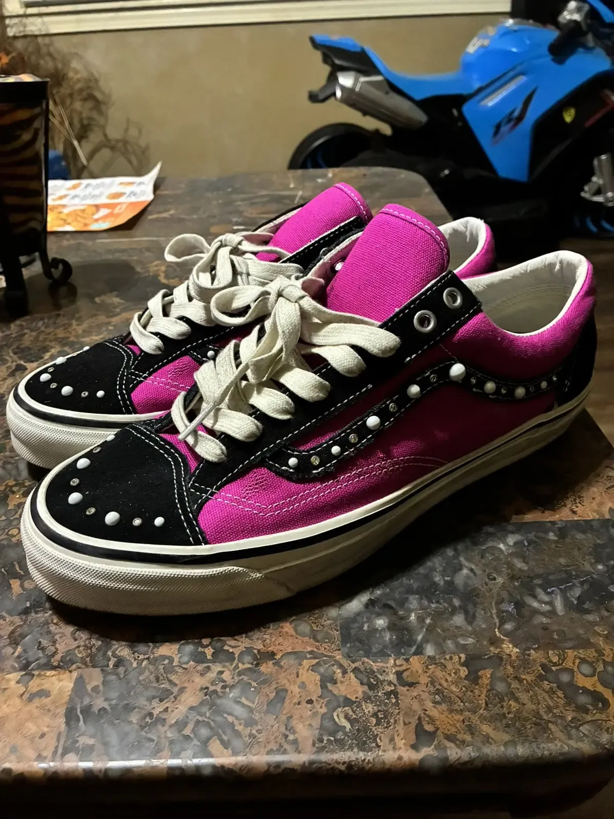 Vans OTW Old Skool 36 Pearlized Pack Pink Black review MicalC