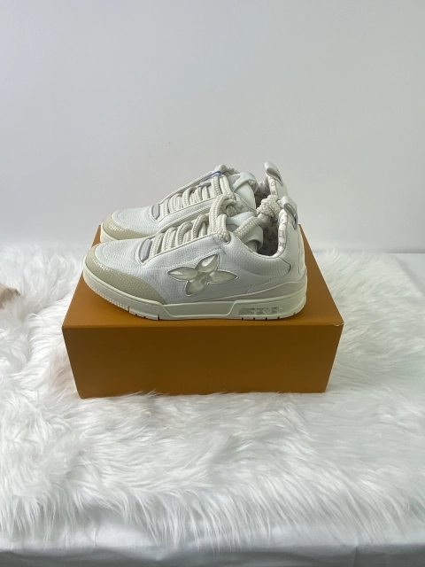 Louis Vuitton Skate Beige